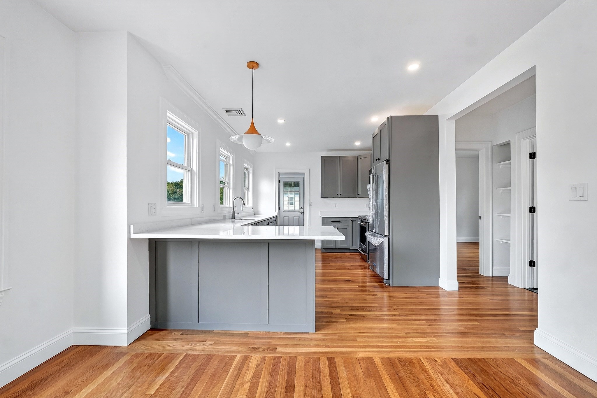 42 Adams St # 2
