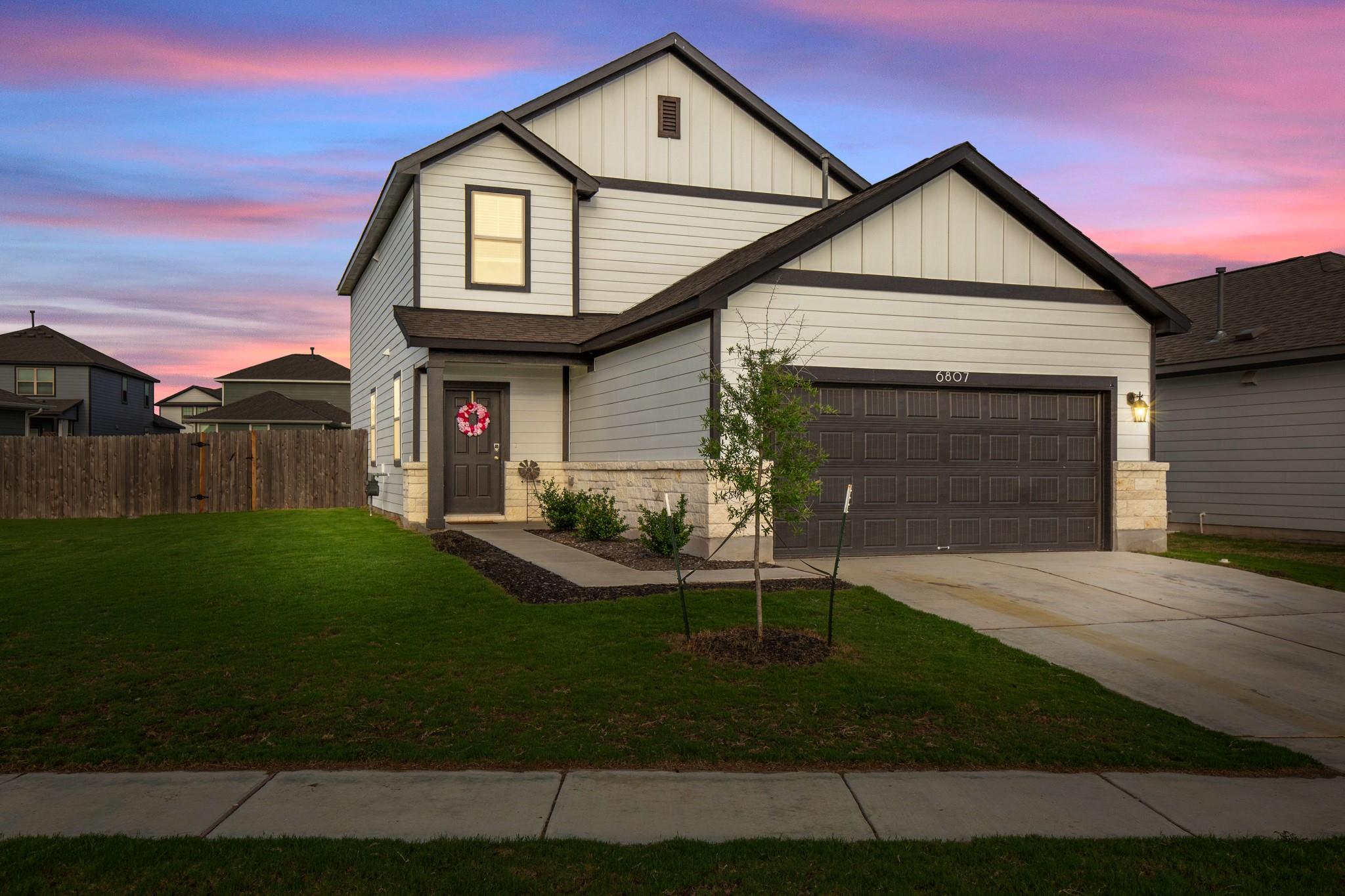 6807 Tiznow LN