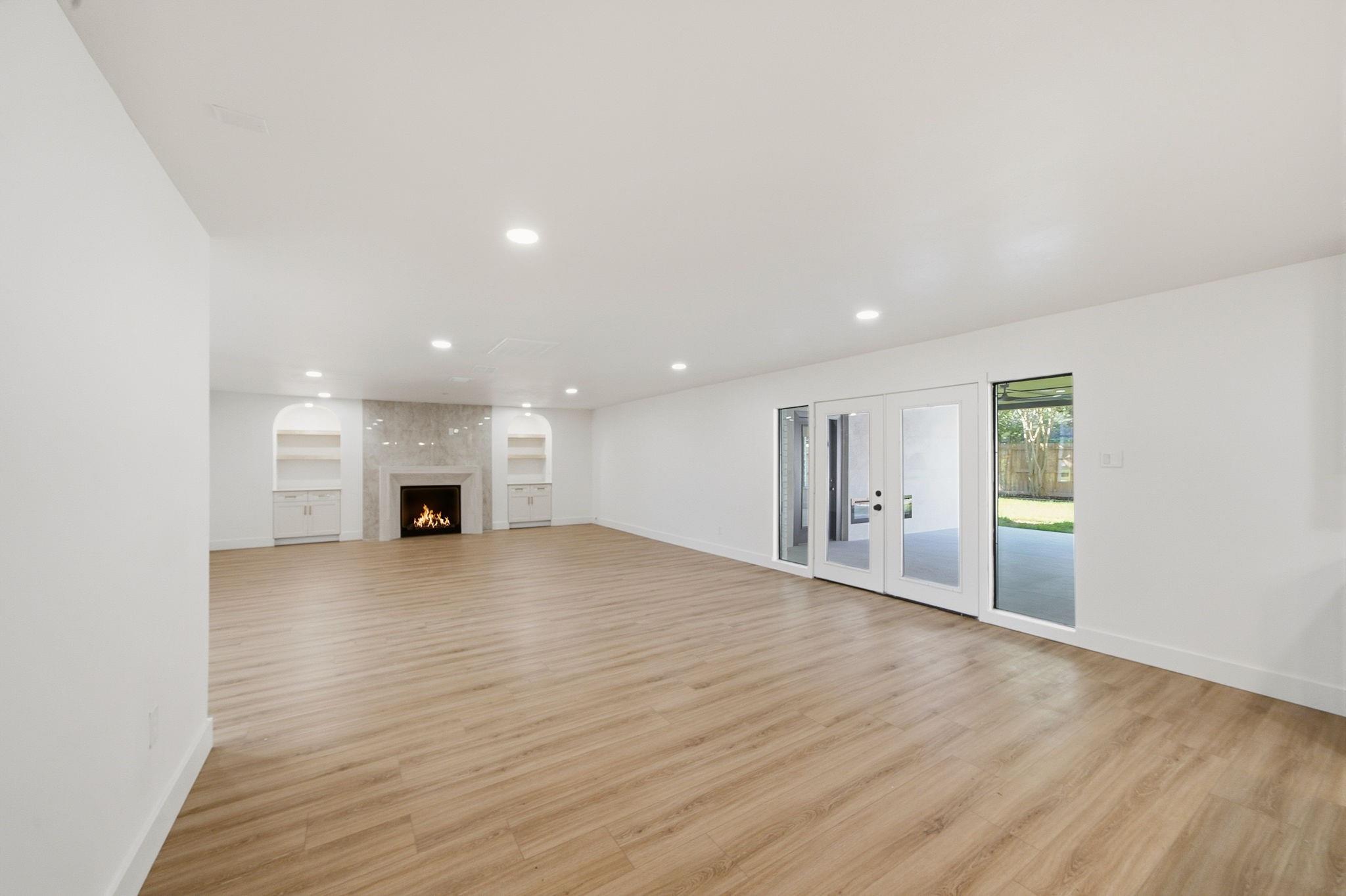 2304 Eagles Way