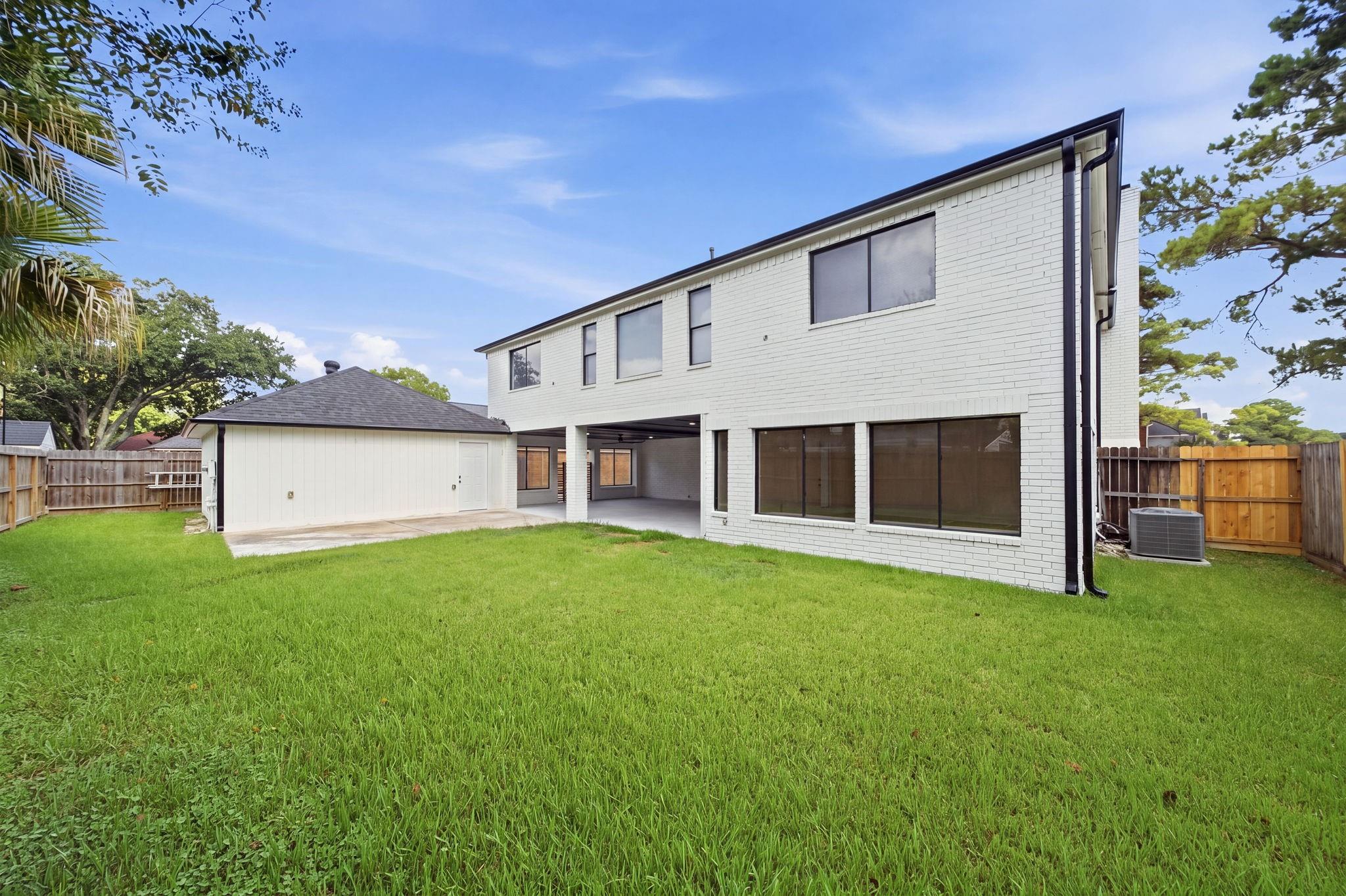 2304 Eagles Way