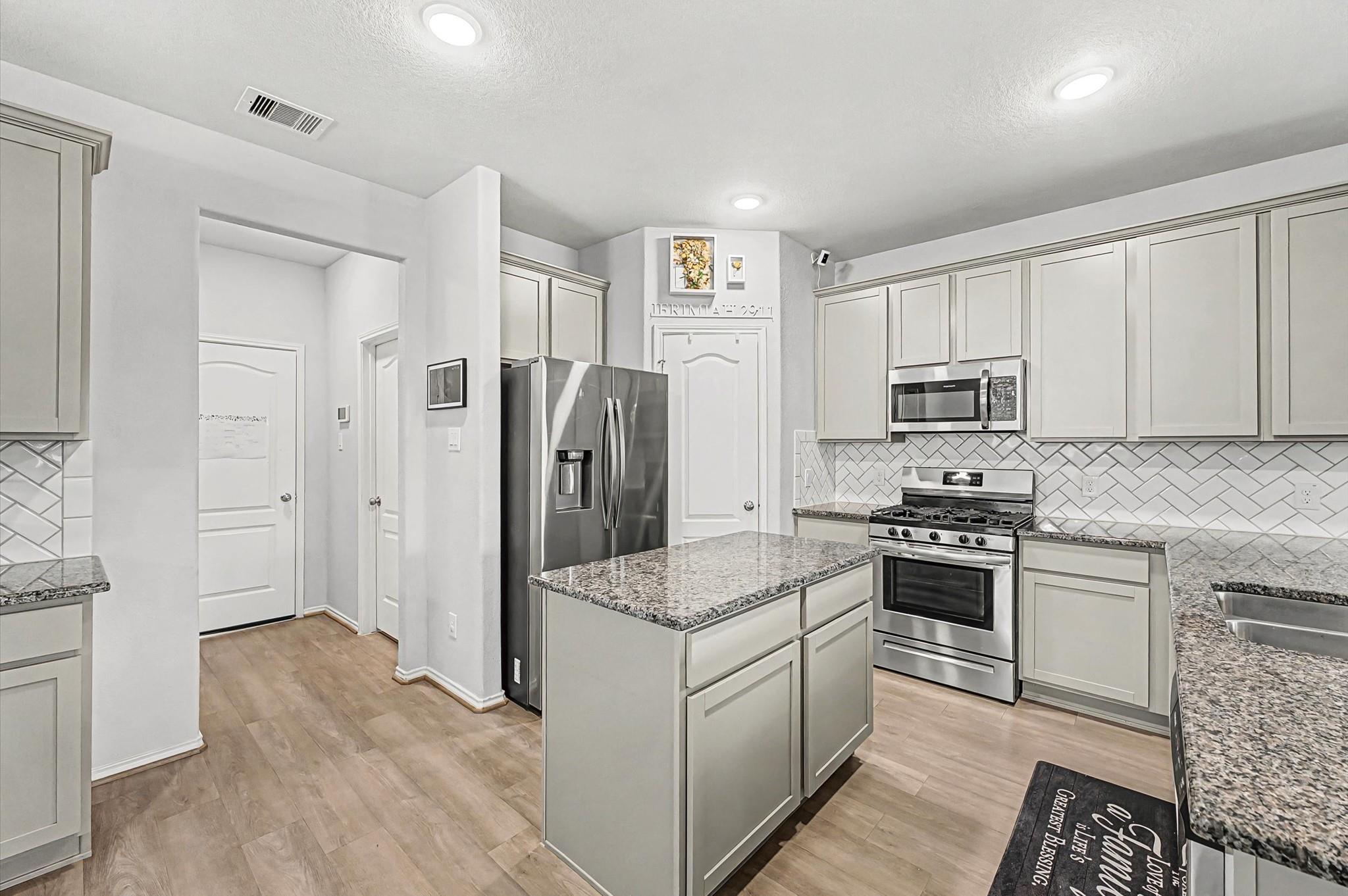 21254 Catalina Palm Drive