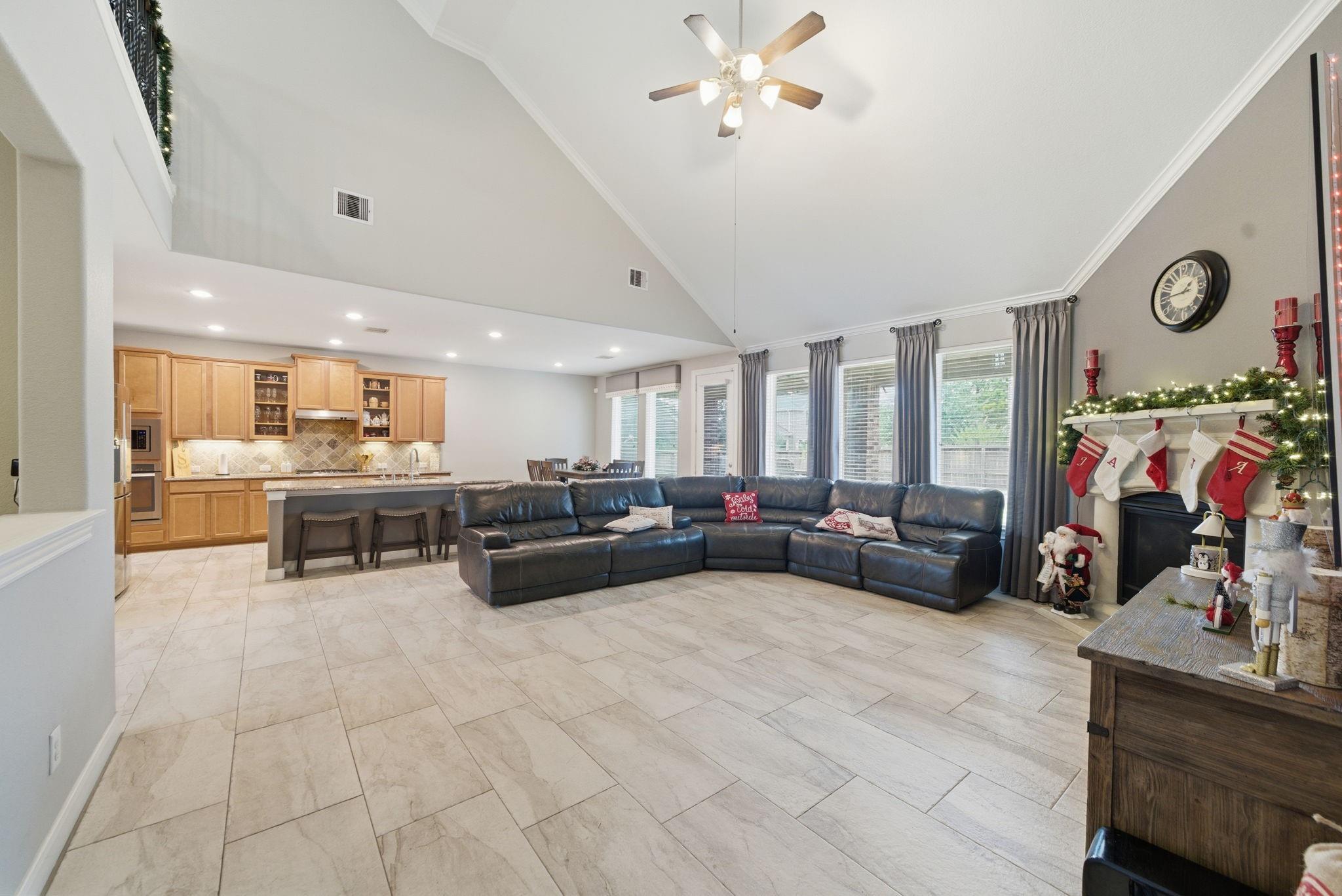 1914 Creekside Park Drive