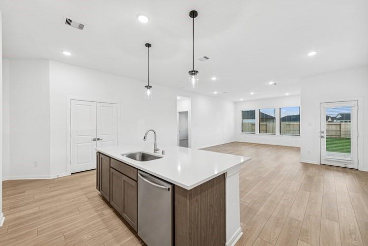 326 Prairie Warbler Street