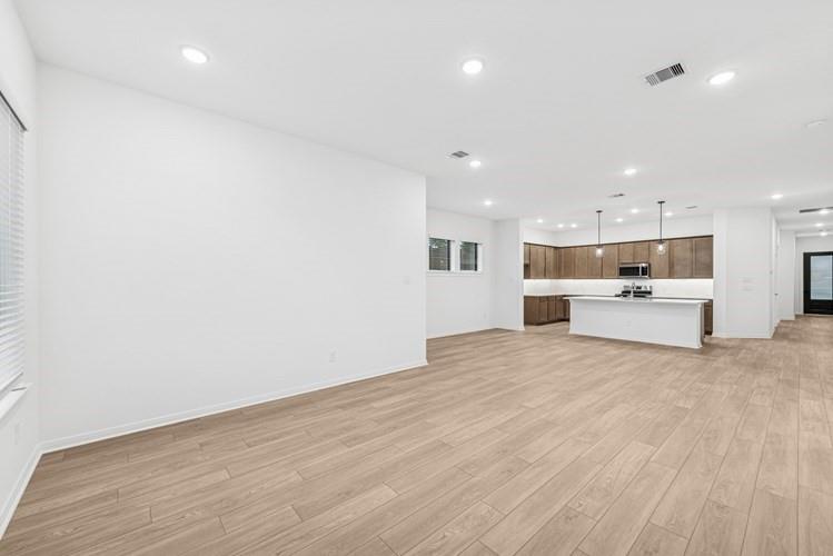 326 Prairie Warbler Street