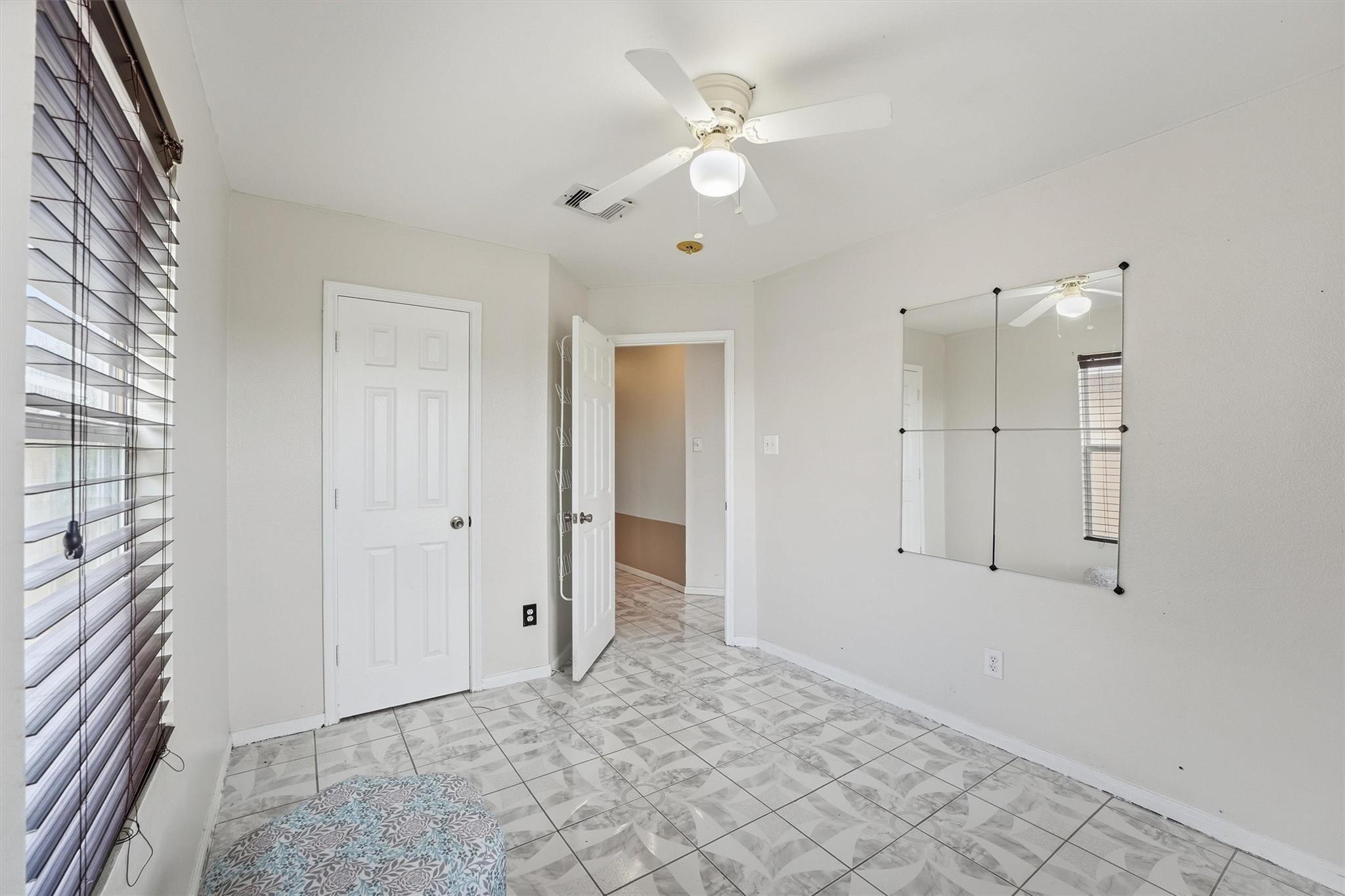 527 Solomon Lane