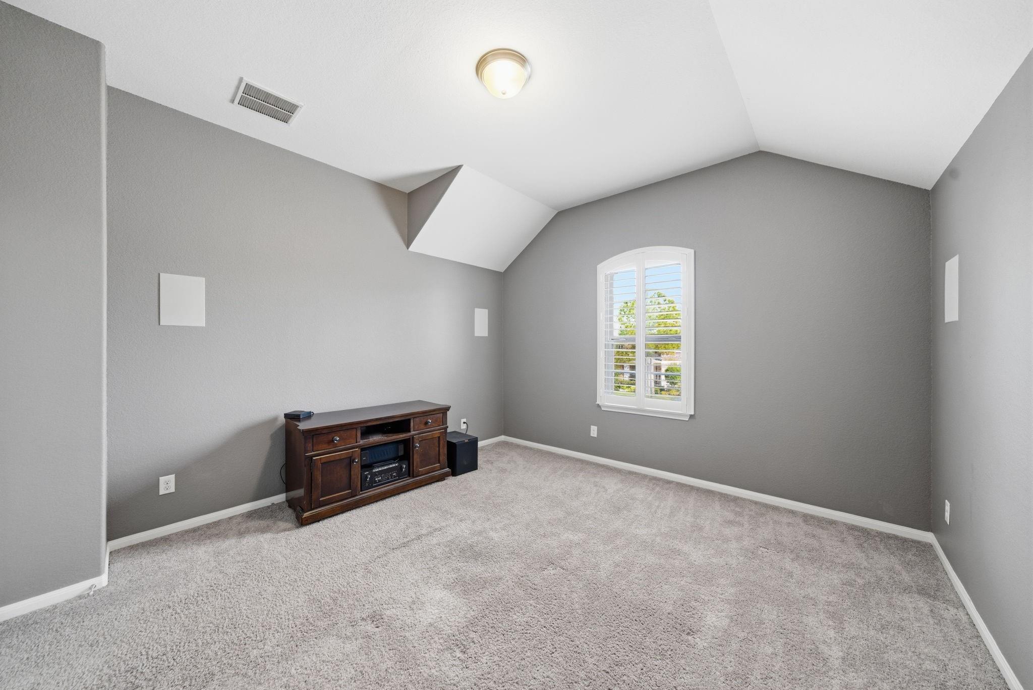 1914 Creekside Park Drive