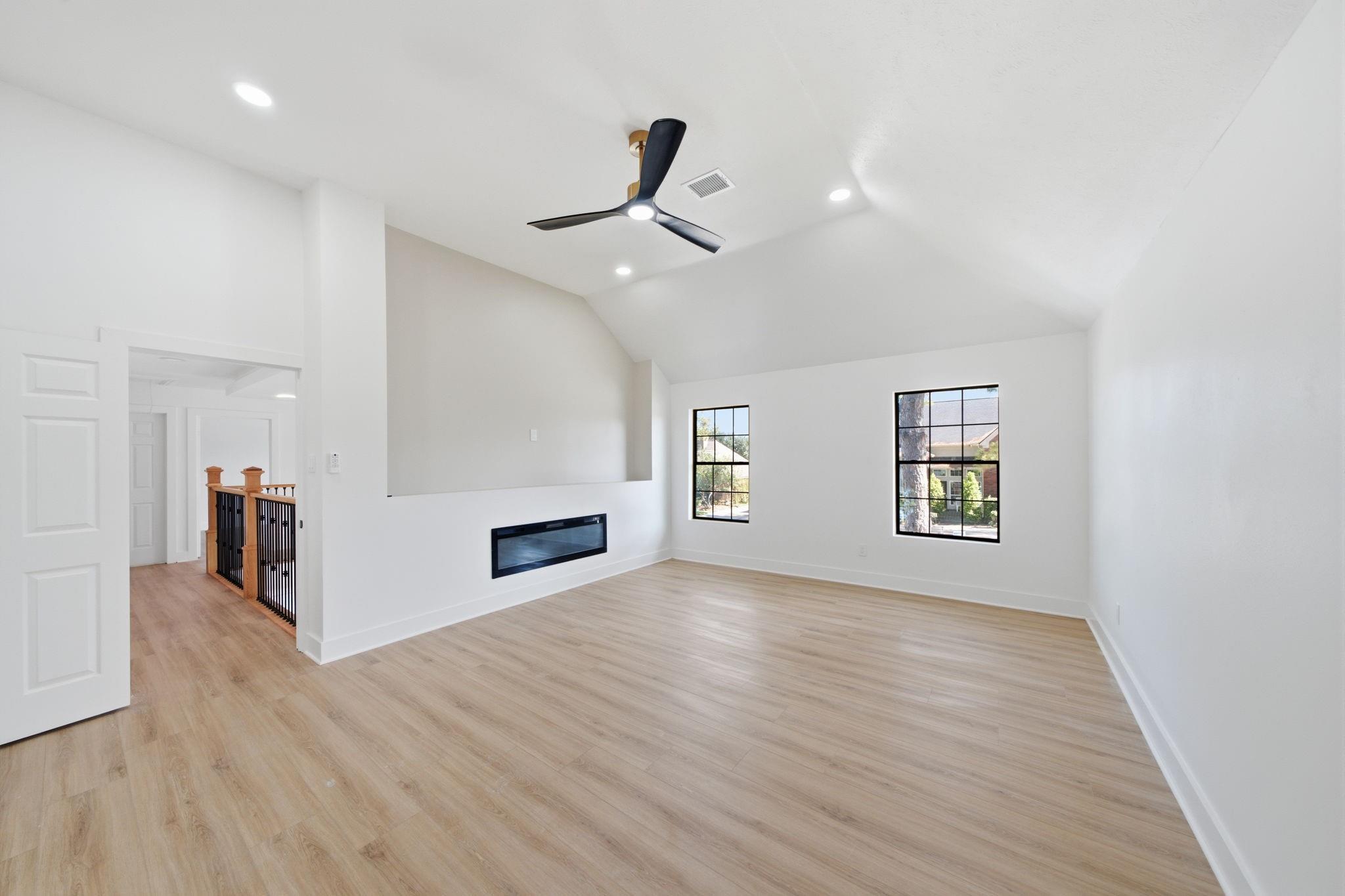 2304 Eagles Way