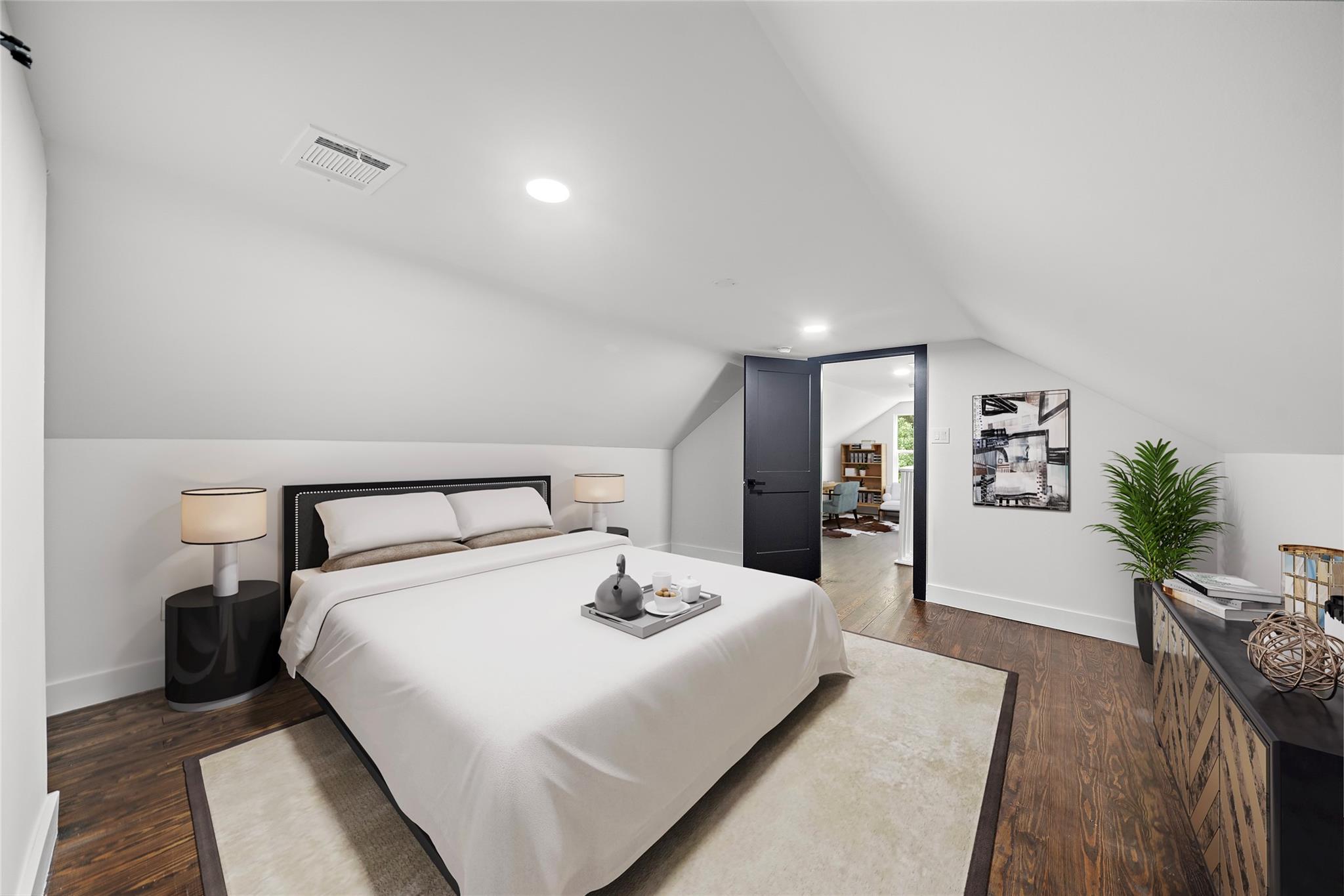 7305 Capitol Street