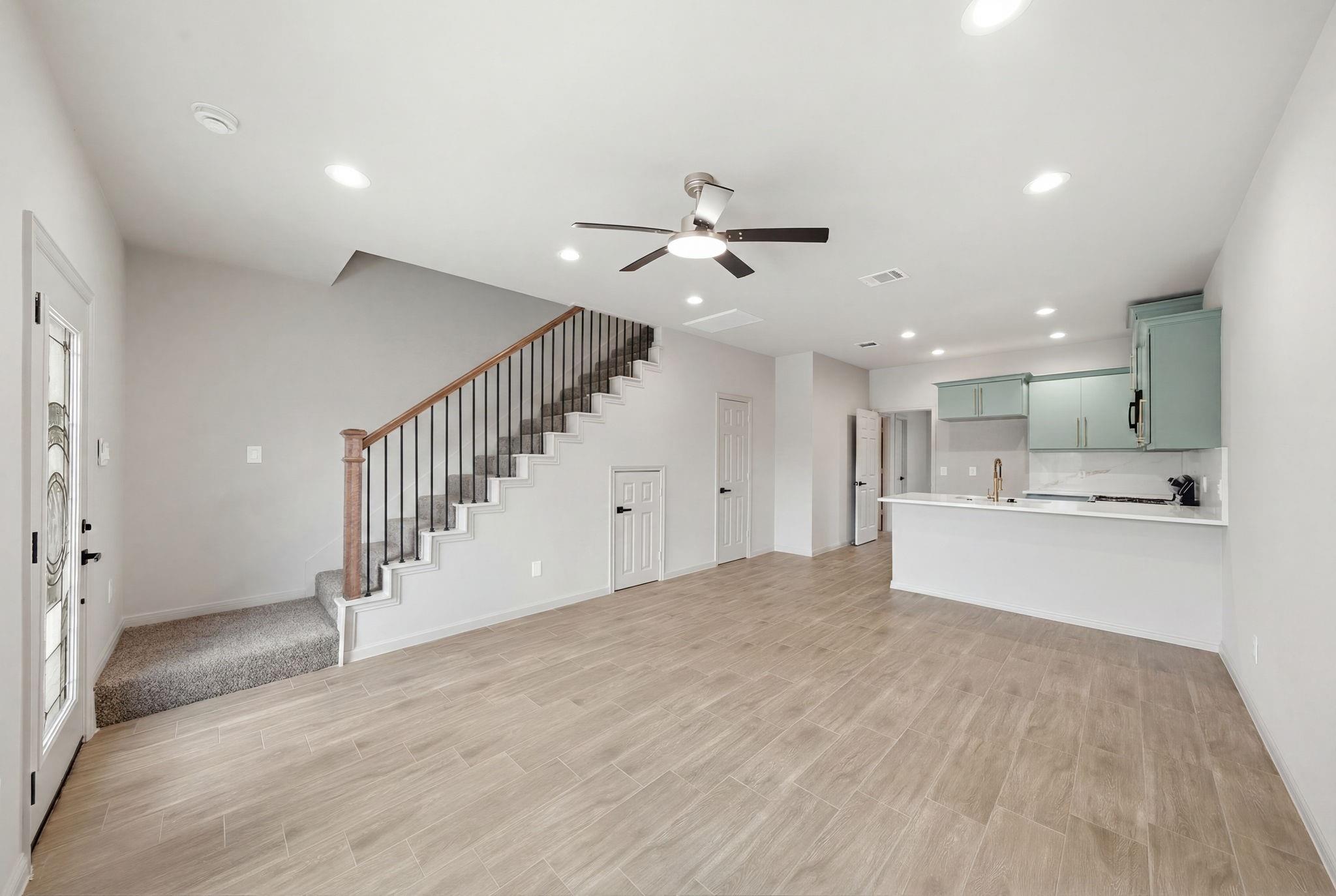 10214 Carmencita Way