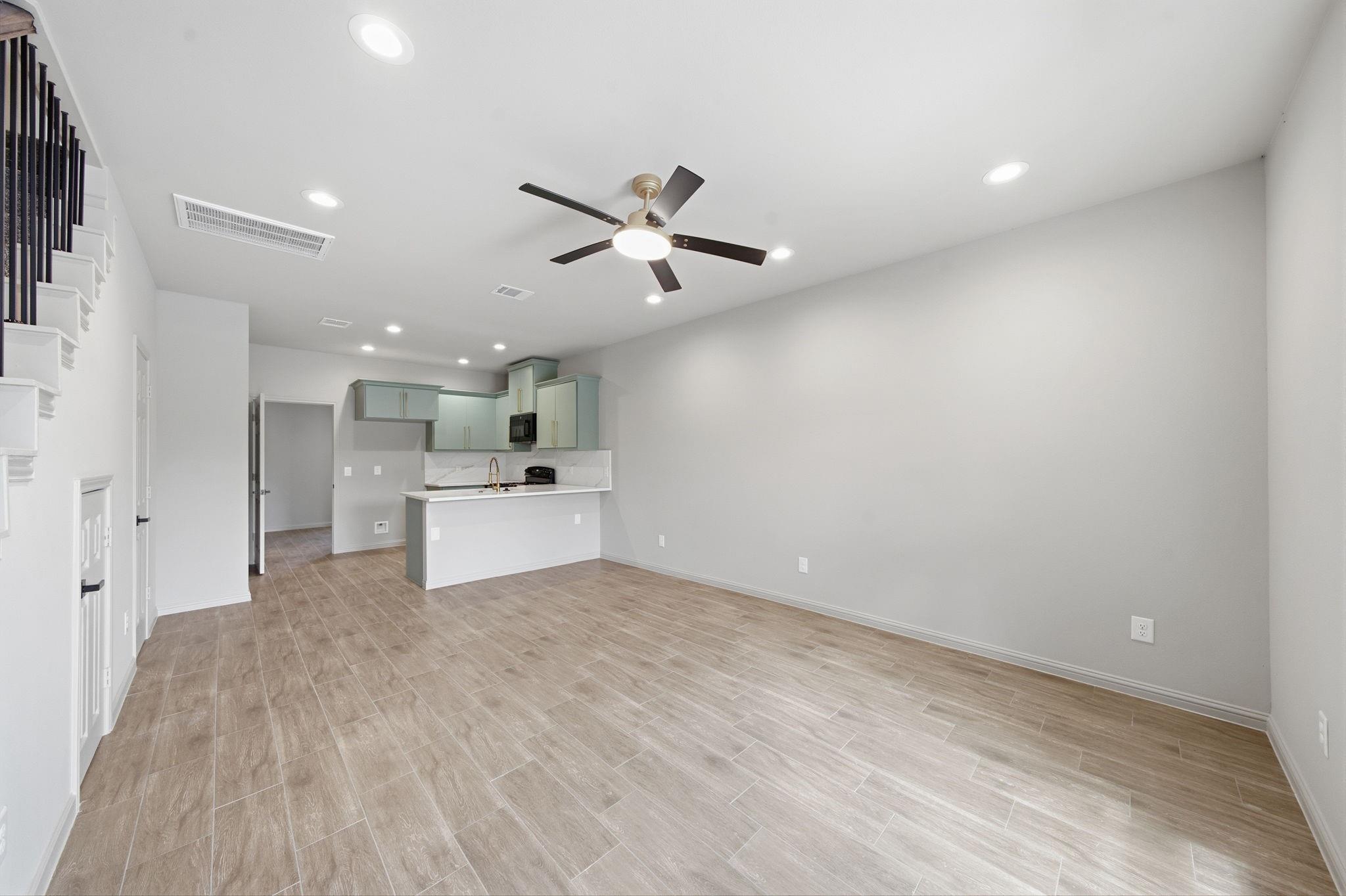 10214 Carmencita Way