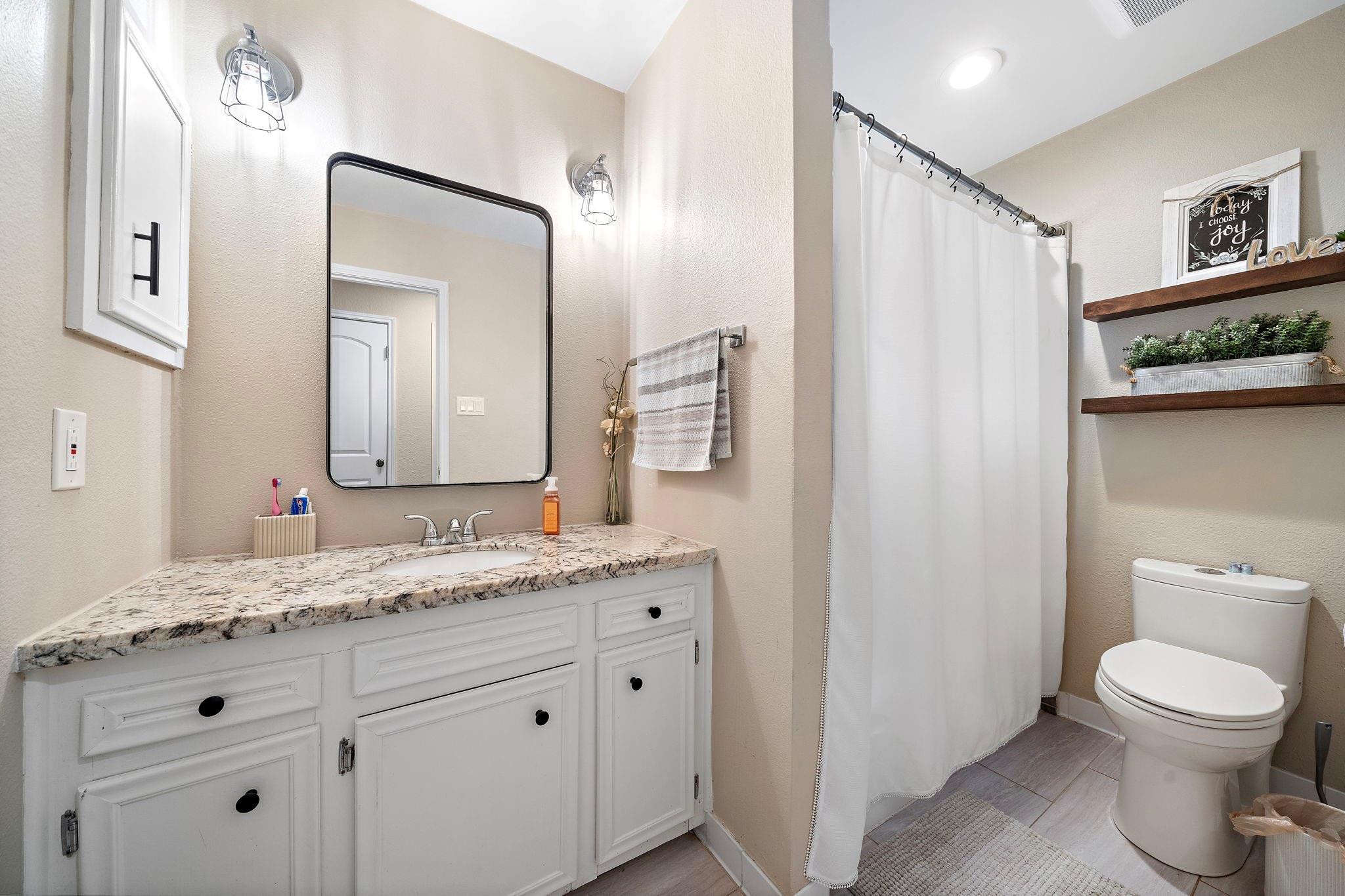 505 Williamsburg Circle