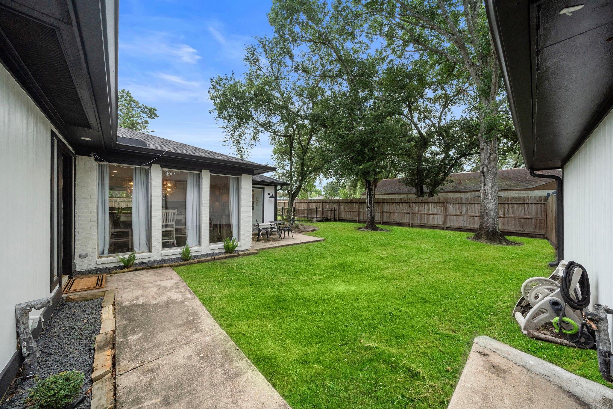 505 Williamsburg Circle
