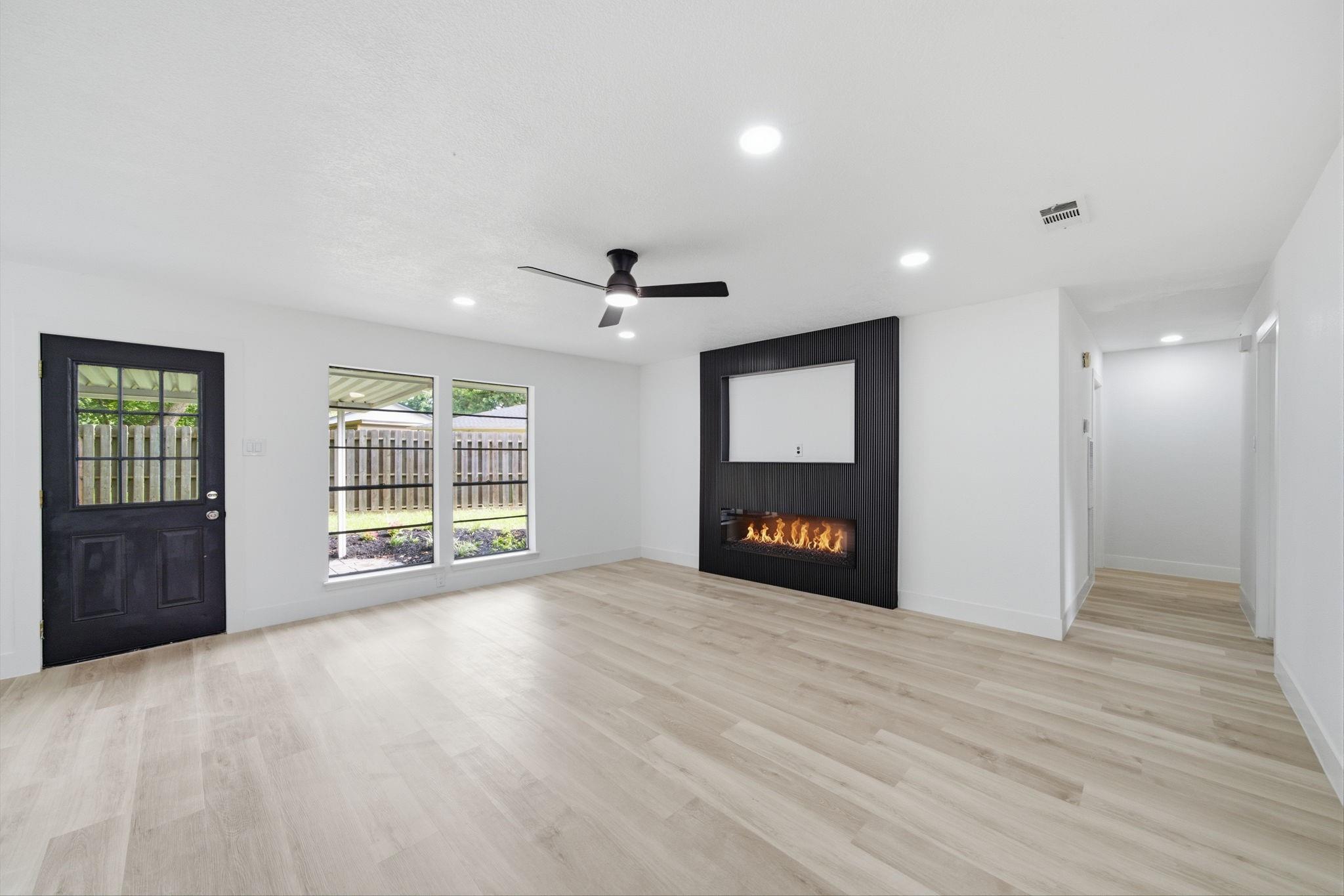 5703 Woodville Lane