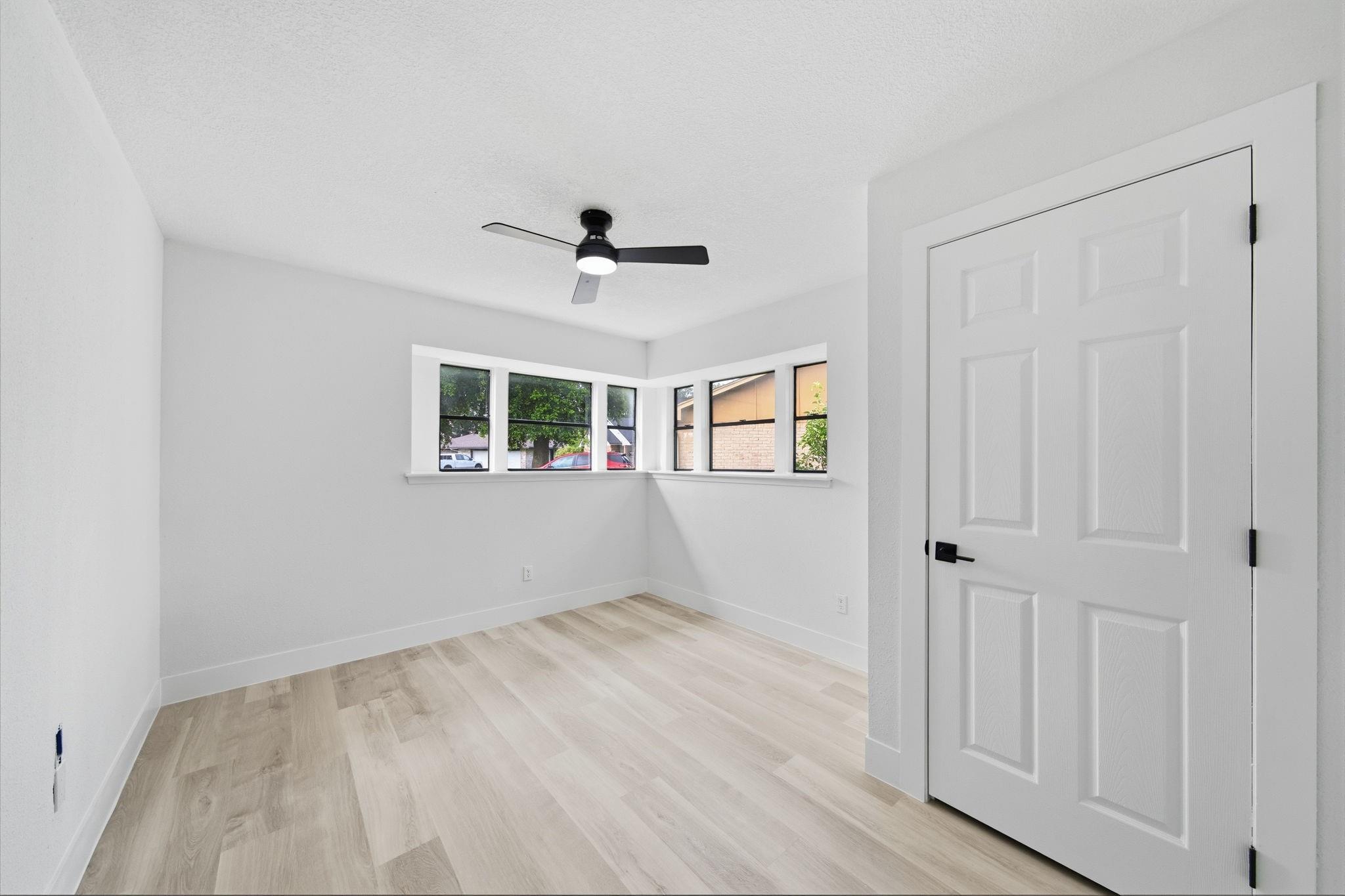 5703 Woodville Lane