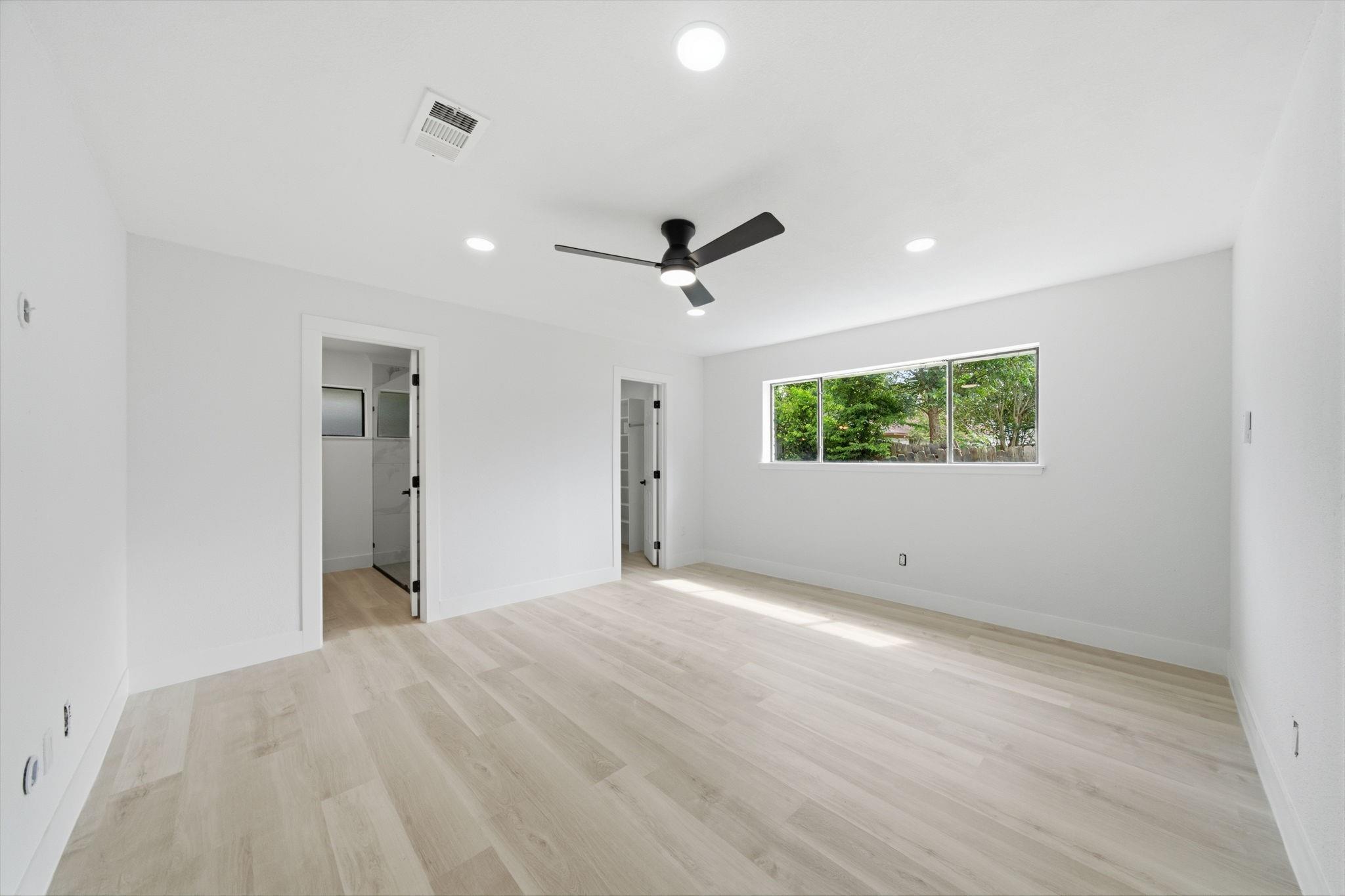 5703 Woodville Lane