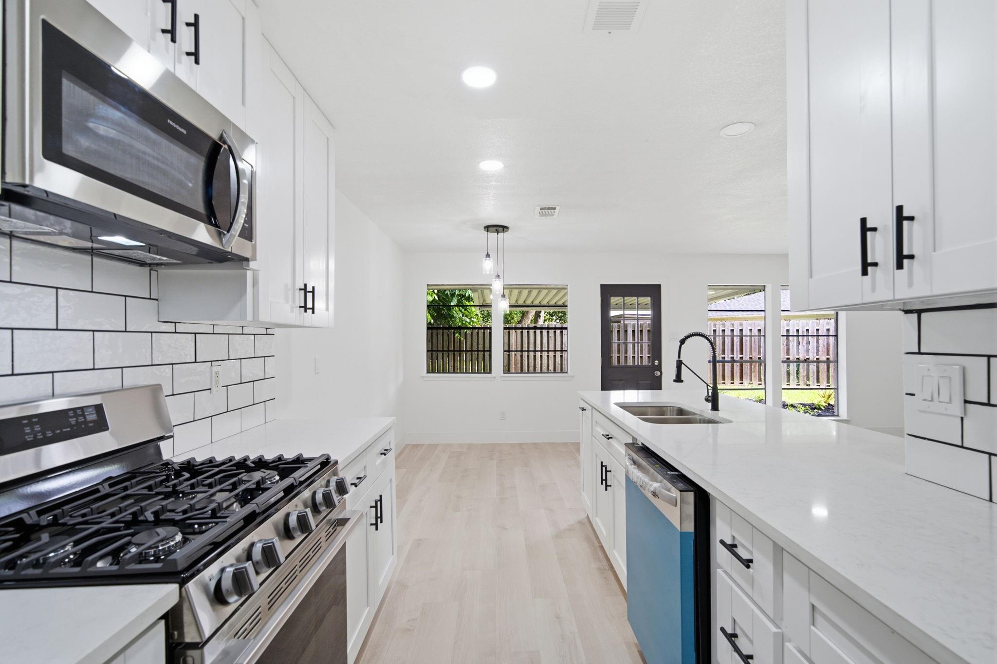 5703 Woodville Lane
