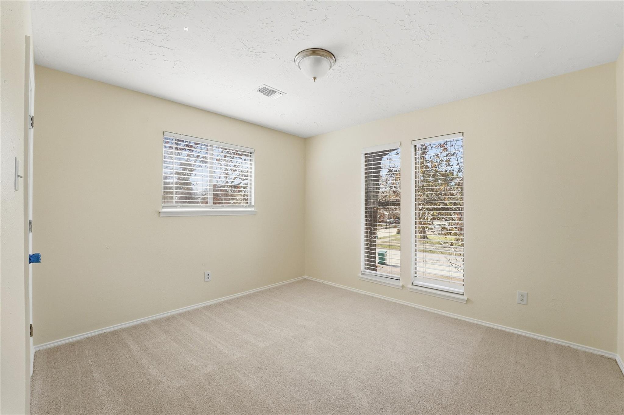 21330 Greenham Drive