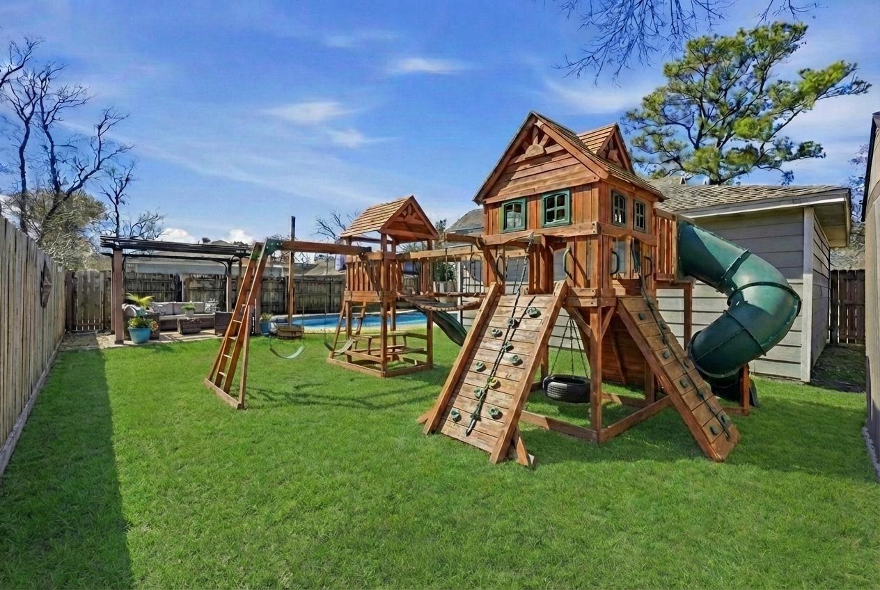 21330 Greenham Drive