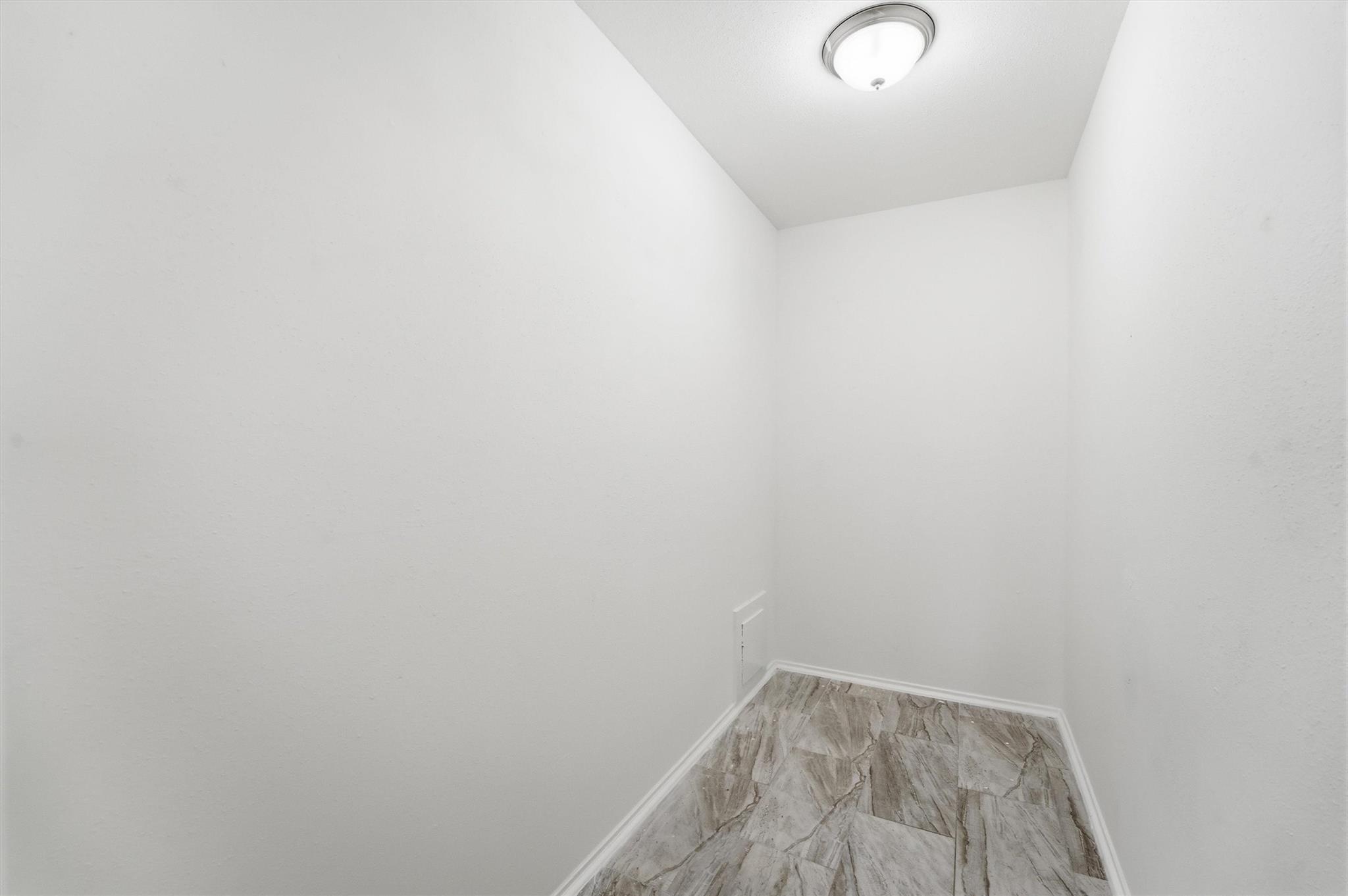 21330 Greenham Drive