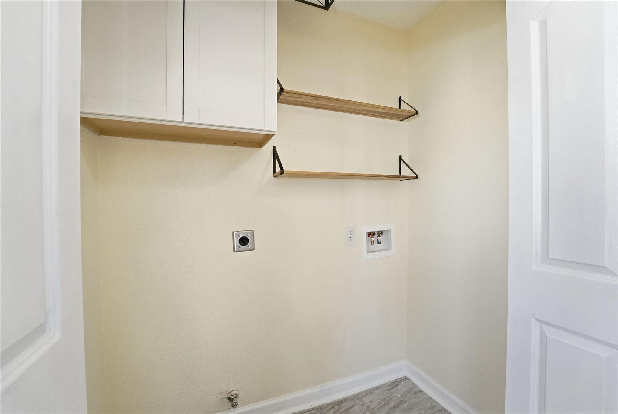 21330 Greenham Drive