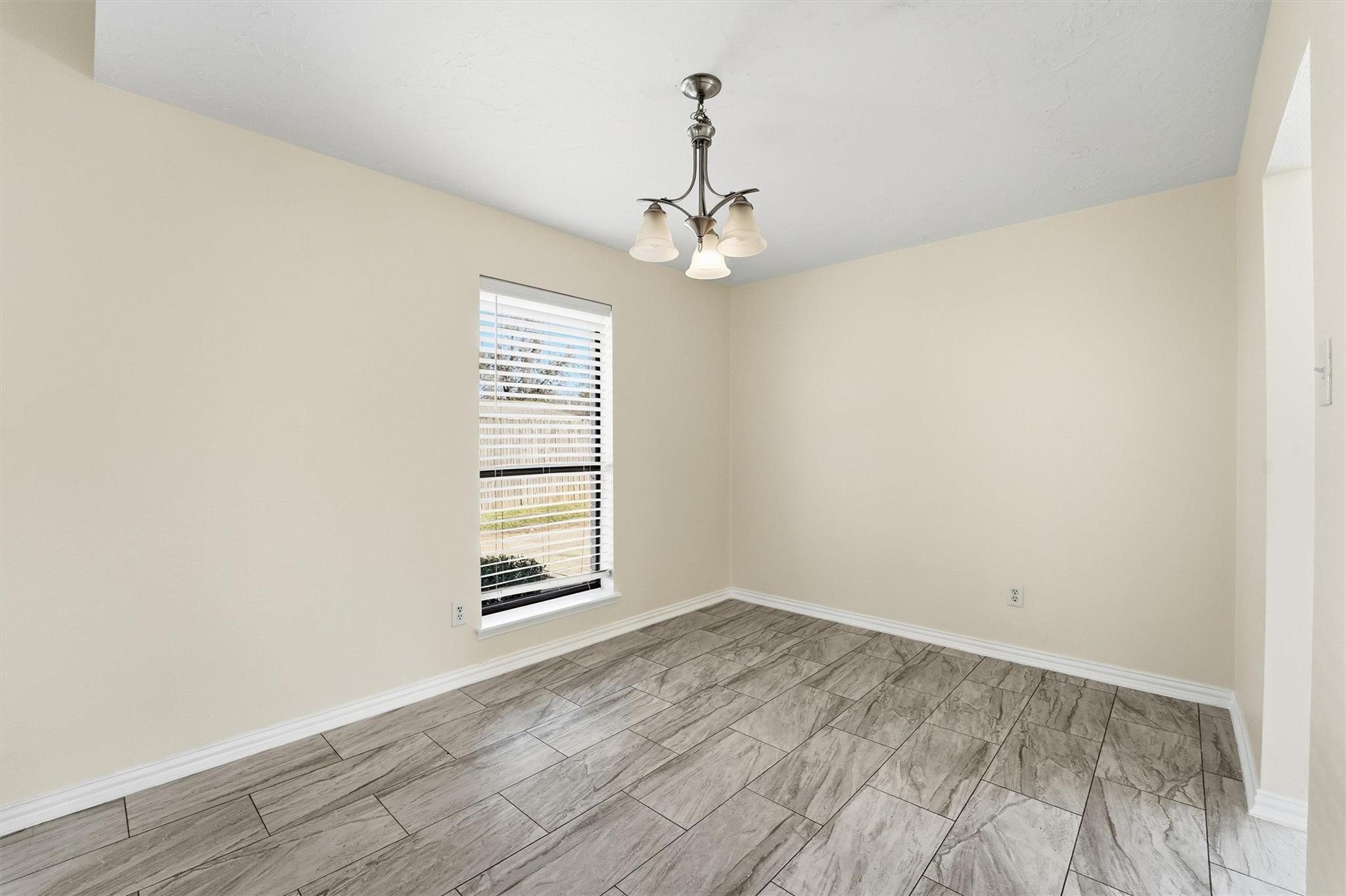 21330 Greenham Drive