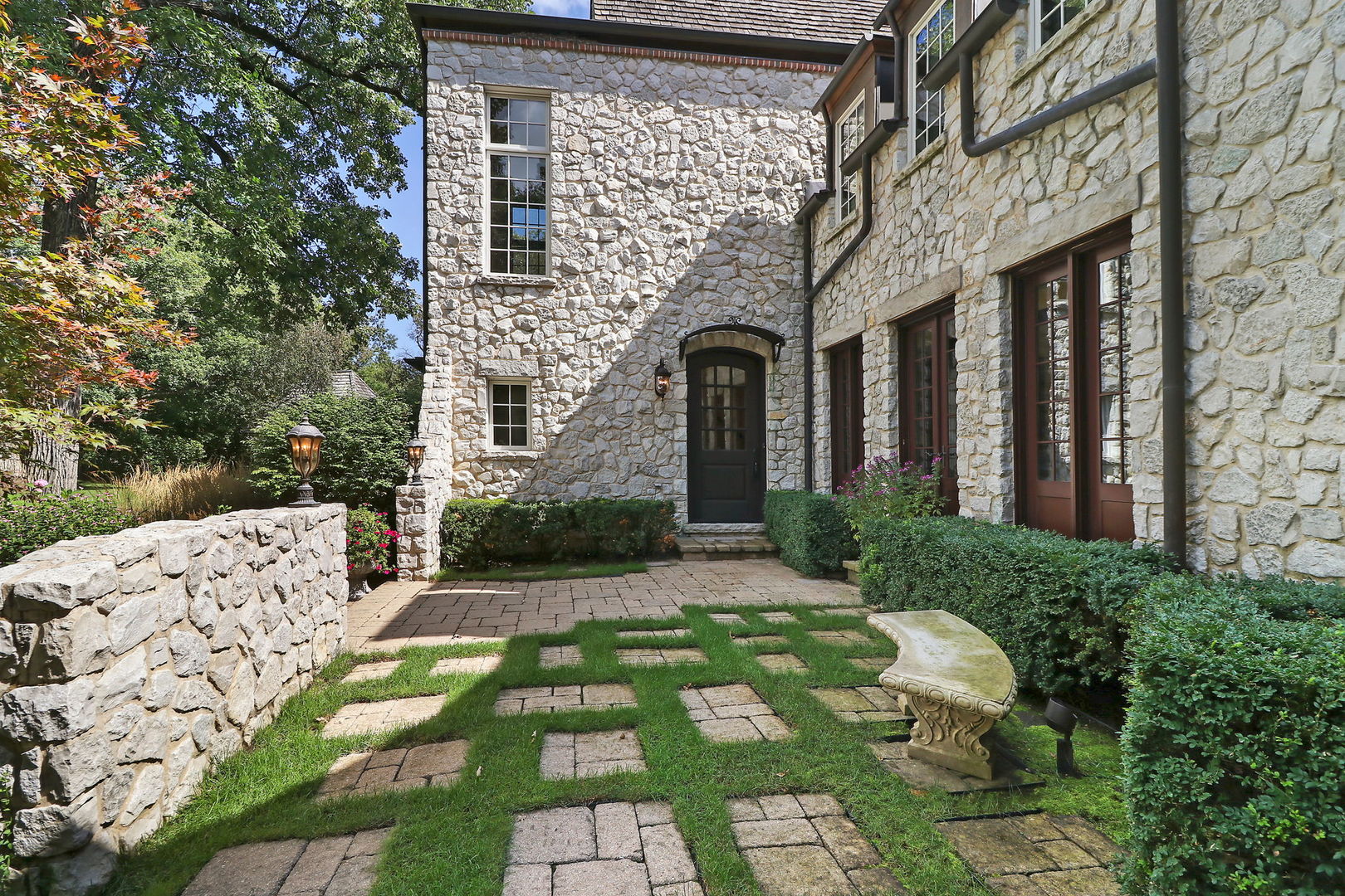 14115 Mettawa Woods Drive