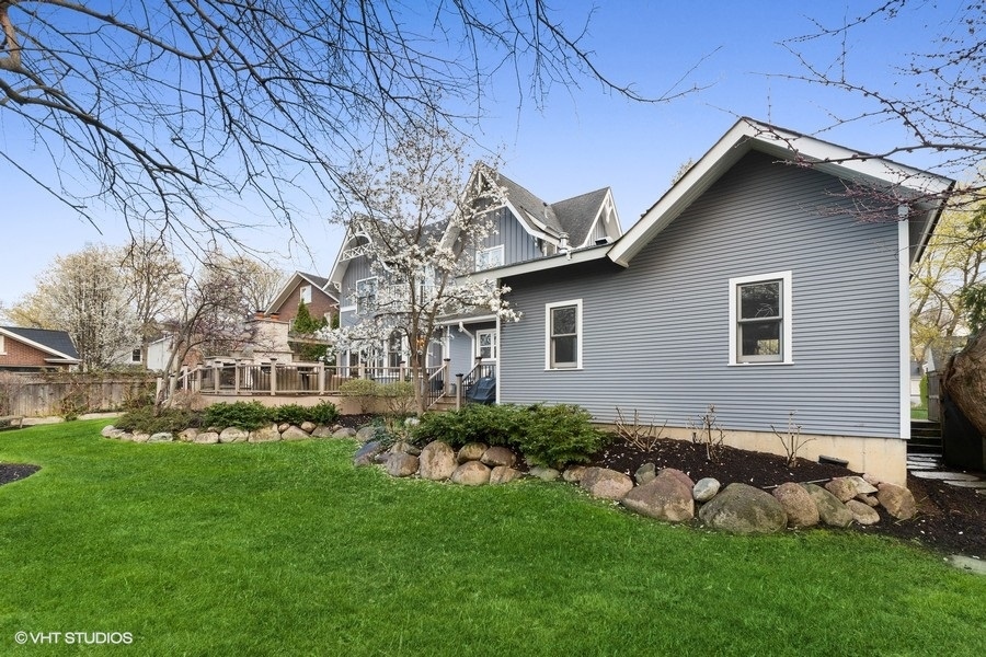 340 E Scranton Avenue