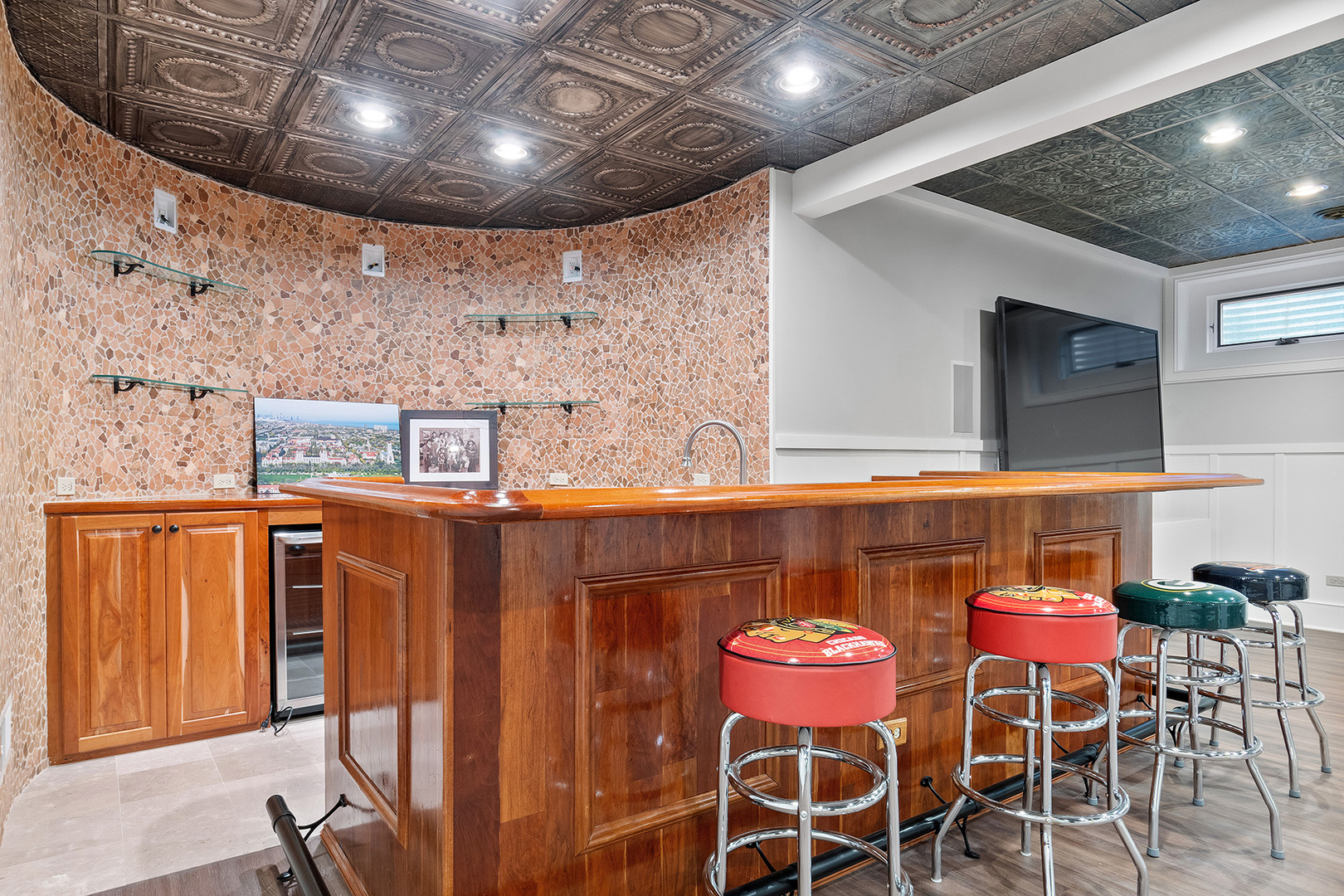 340 E Scranton Avenue