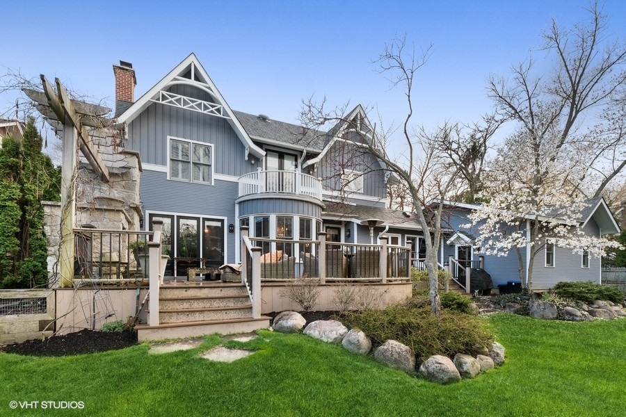 340 E Scranton Avenue