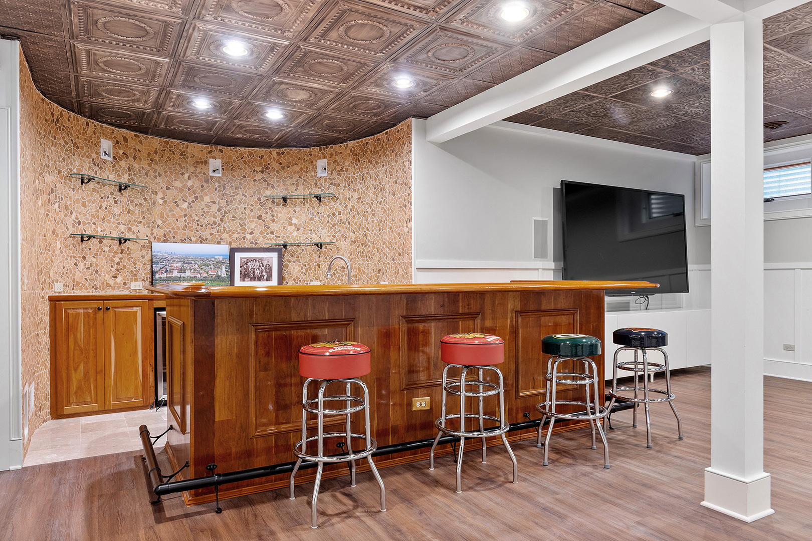 340 E Scranton Avenue