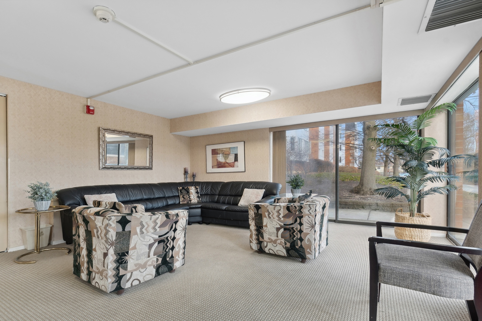 50 Lake Boulevard Unit: 607
