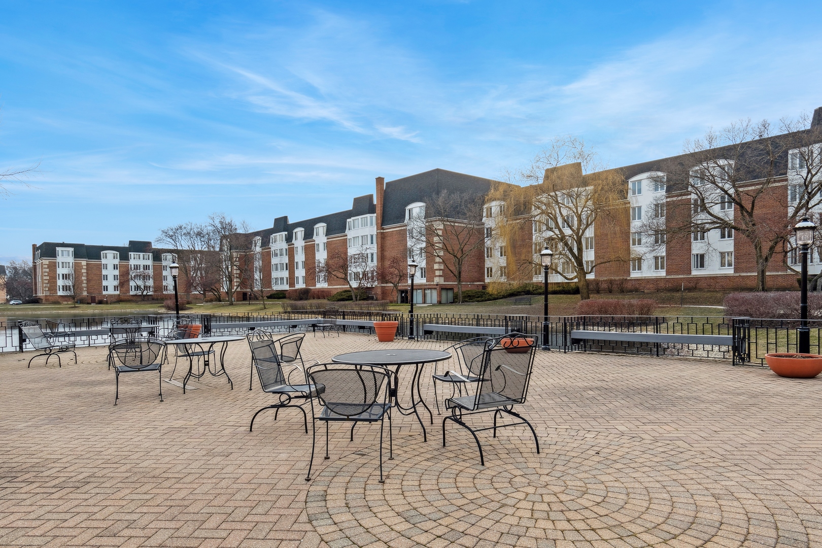 50 Lake Boulevard Unit: 607