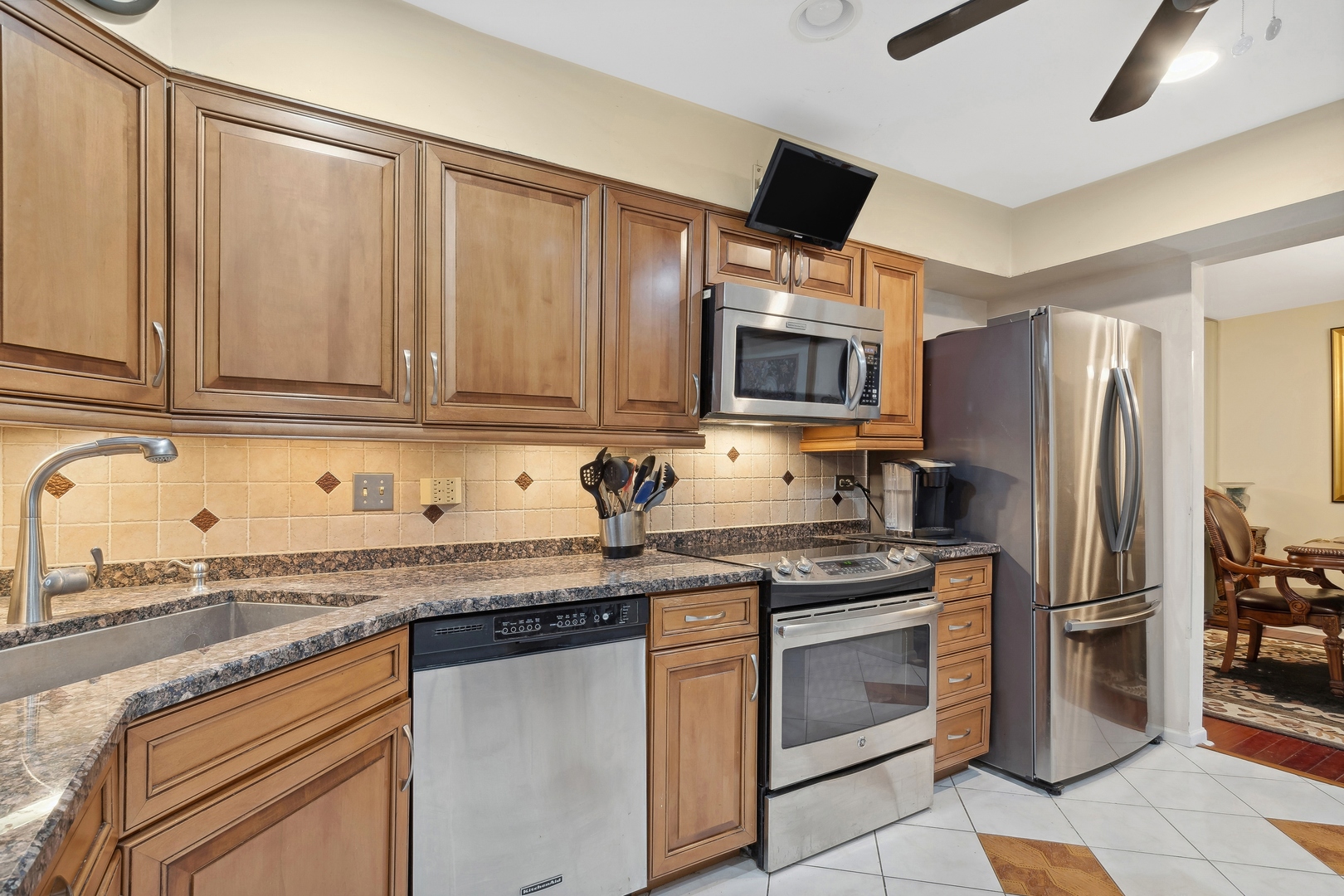 50 Lake Boulevard Unit: 607