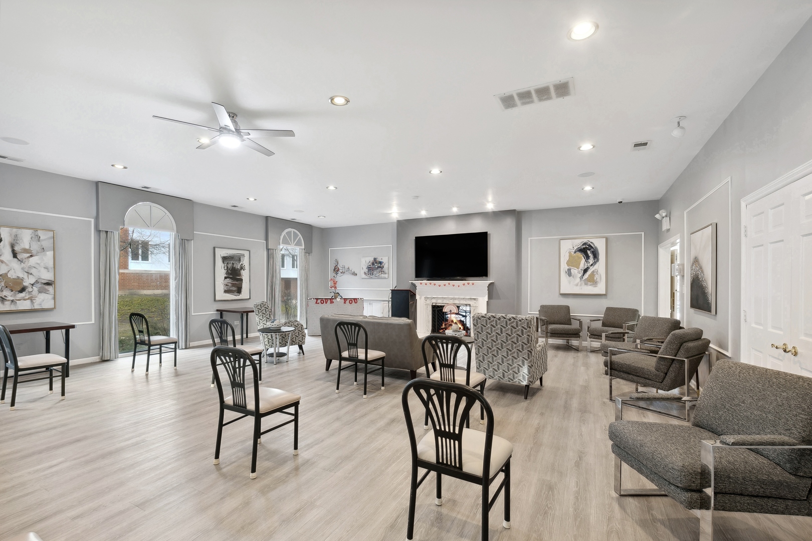 50 Lake Boulevard Unit: 607