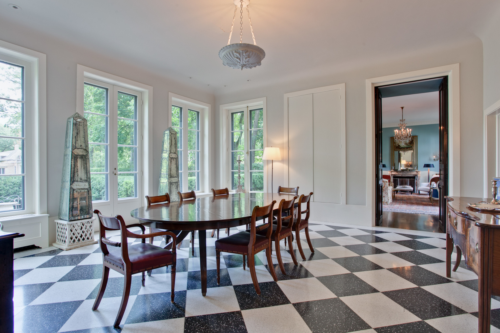 131 Moffett Road
