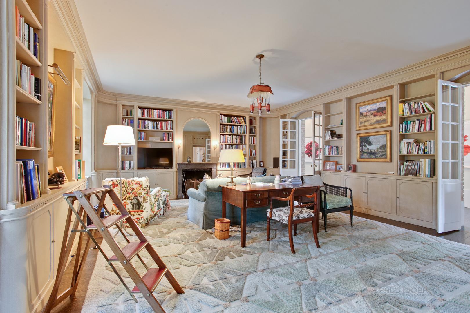 131 Moffett Road