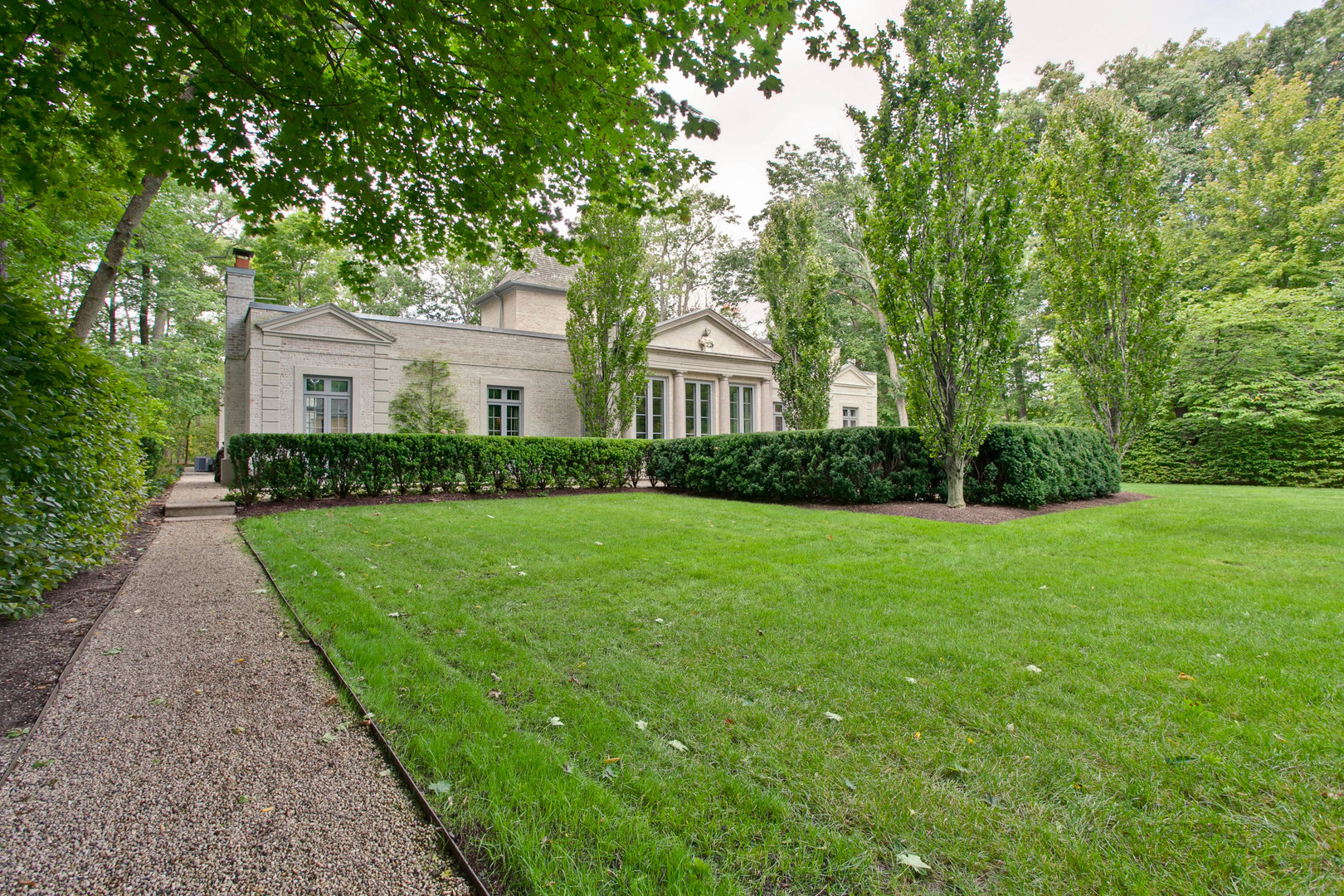 131 Moffett Road