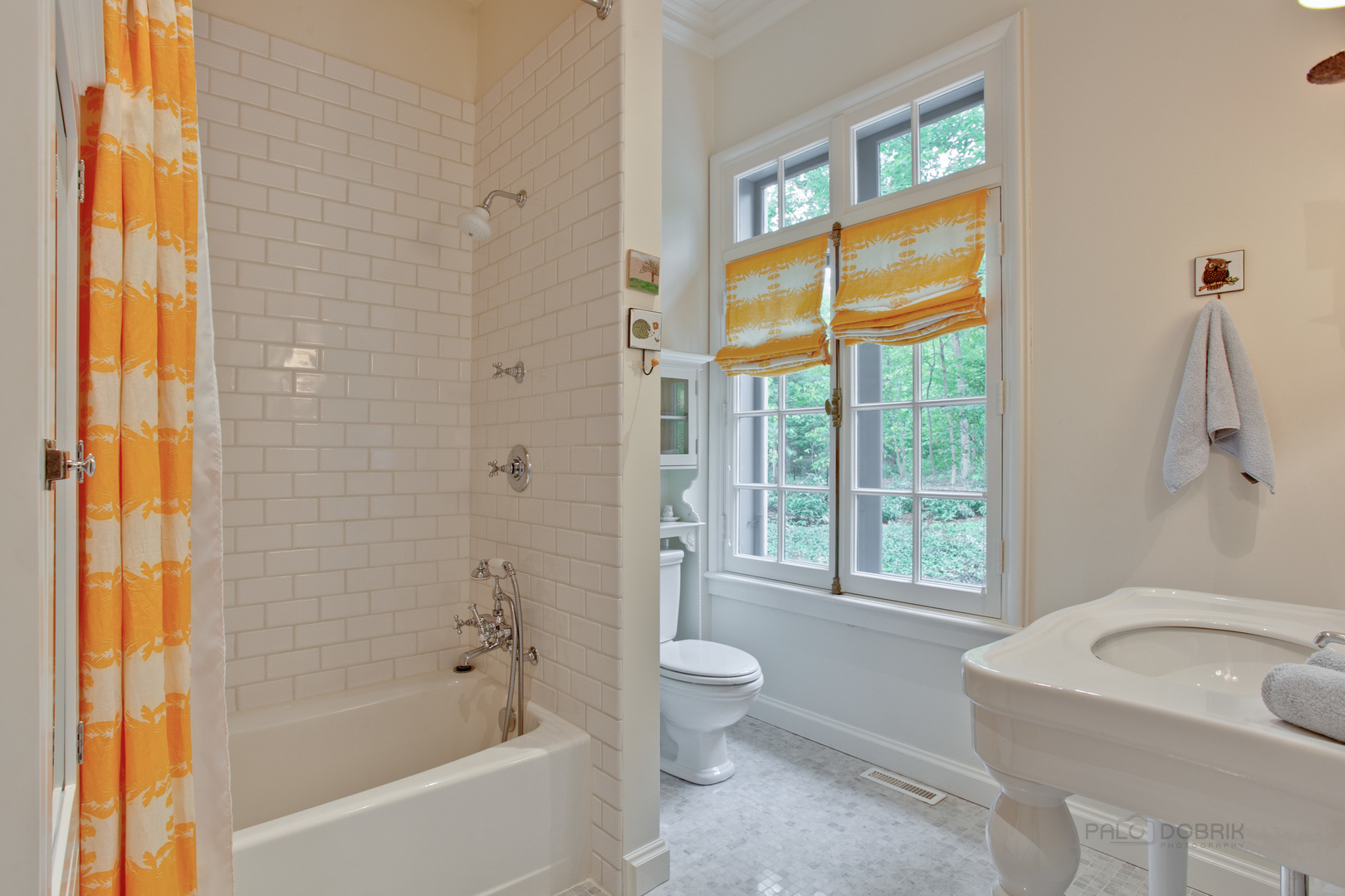 131 Moffett Road