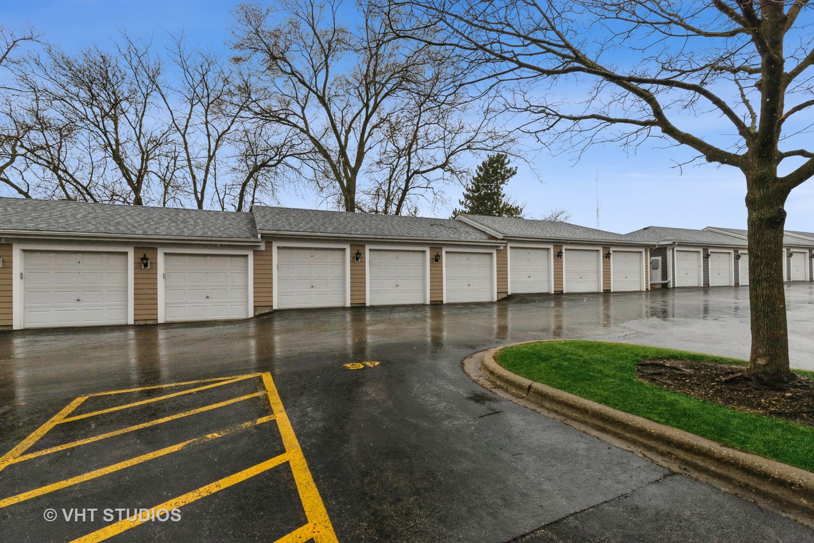 104 E Winchester Road Unit: F