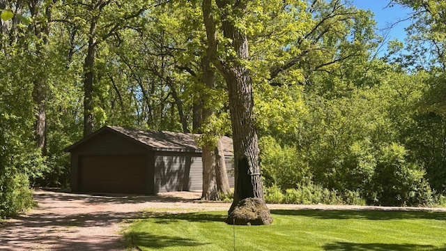 400 Riverwoods Road