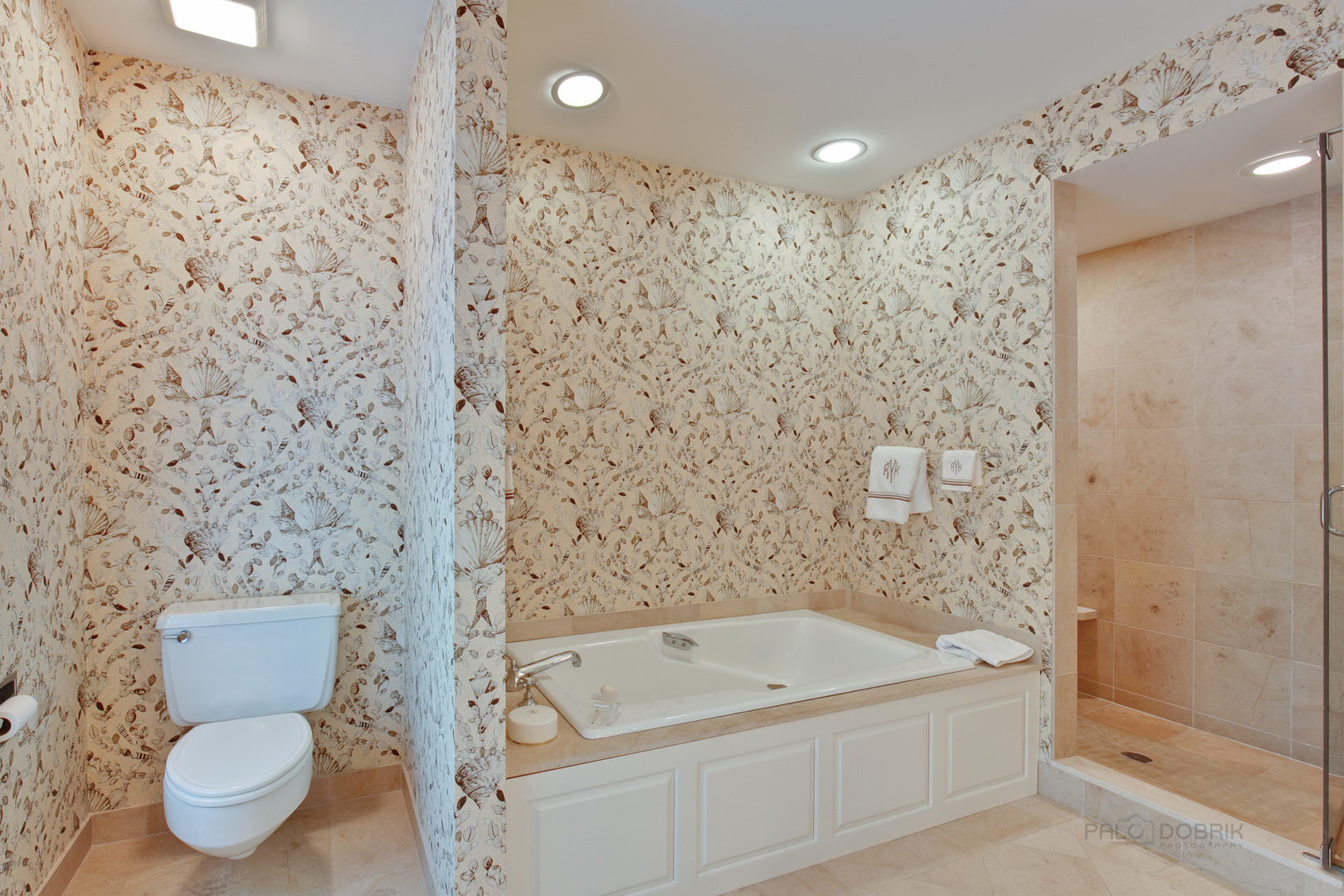 531 N Mayflower Road Unit: 531