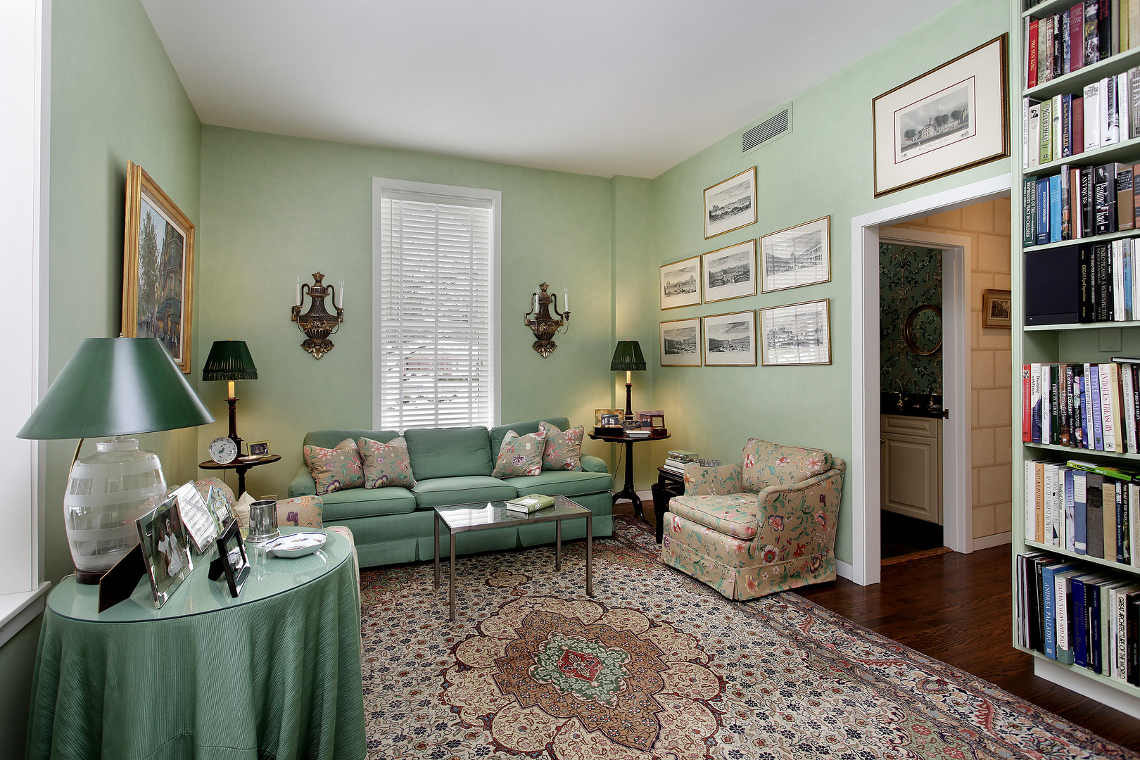 531 N Mayflower Road Unit: 531