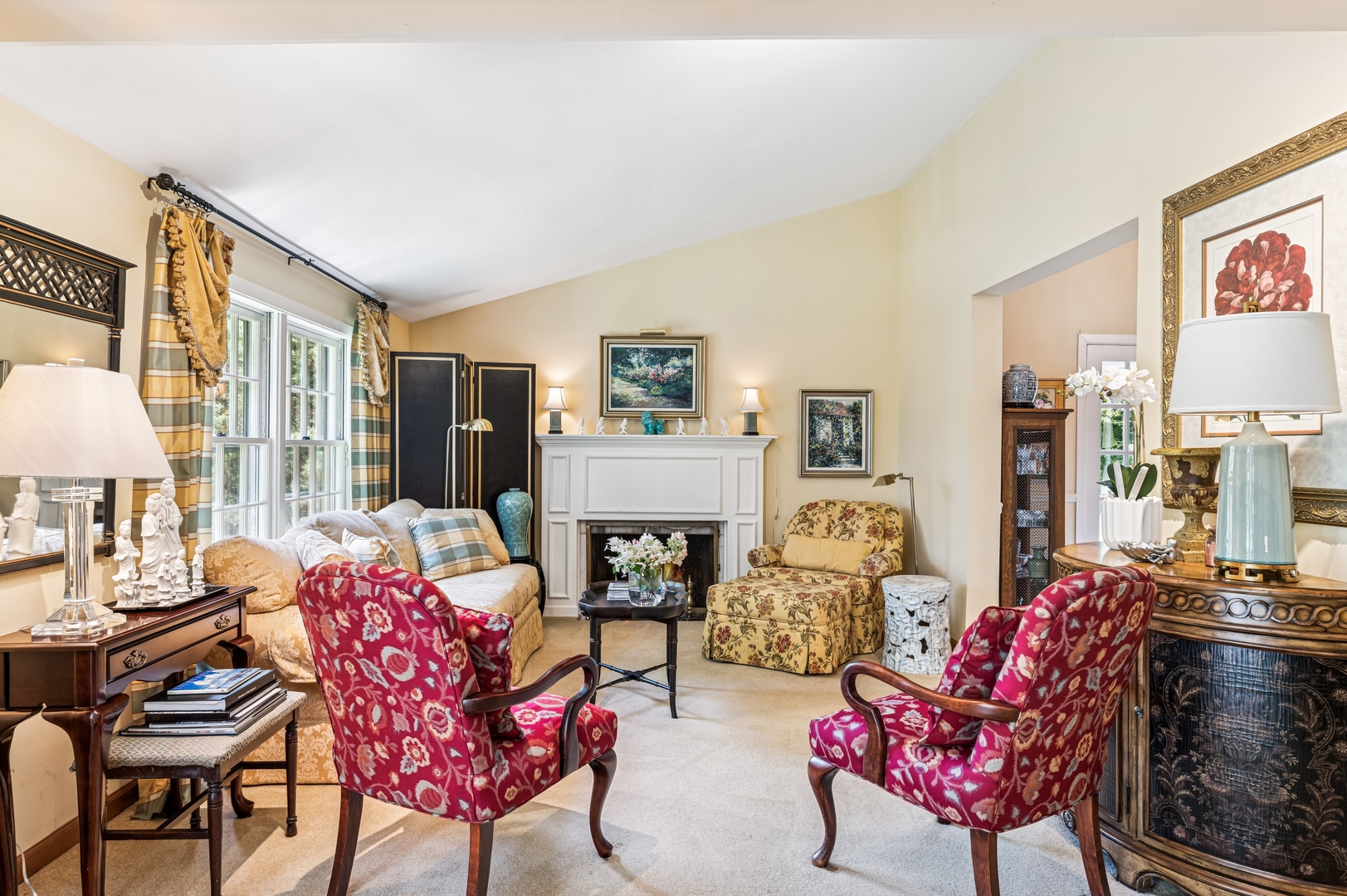 315 W Washington Avenue