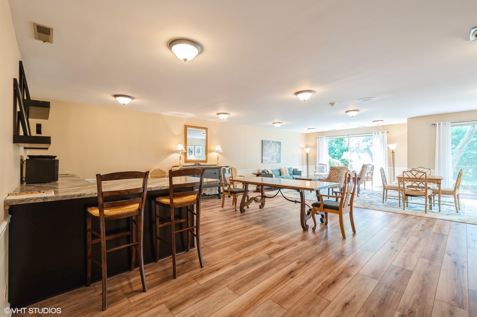 90 E Franklin Place Unit: 106