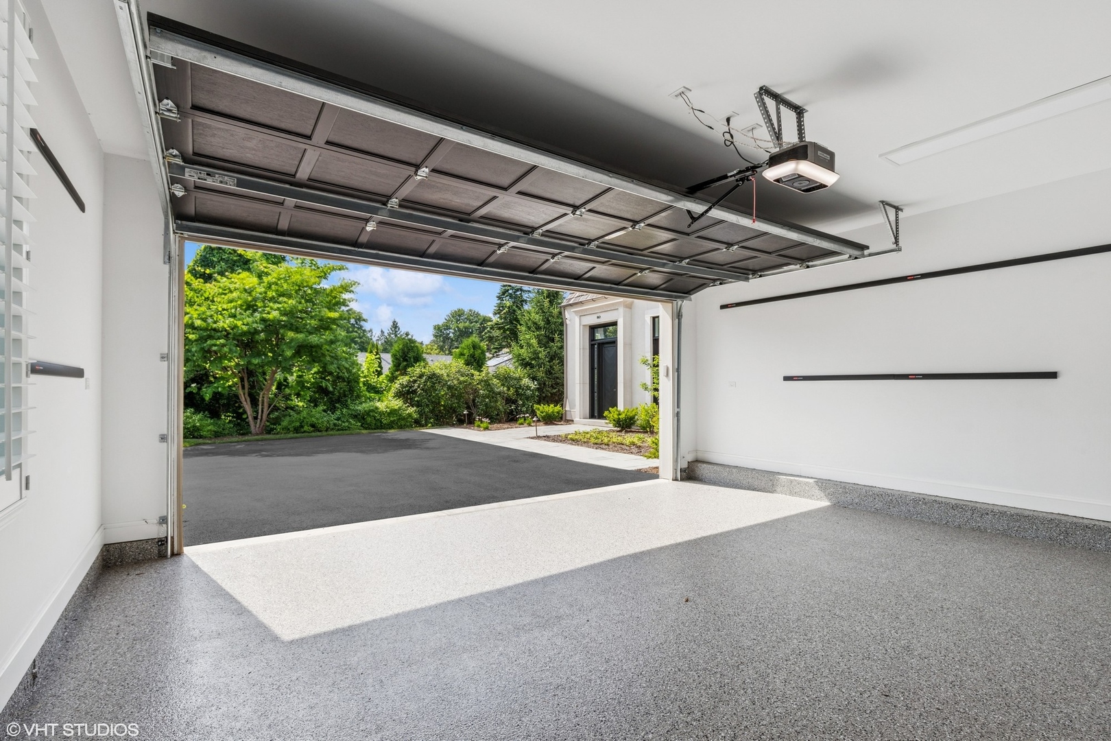 80 Morris Lane