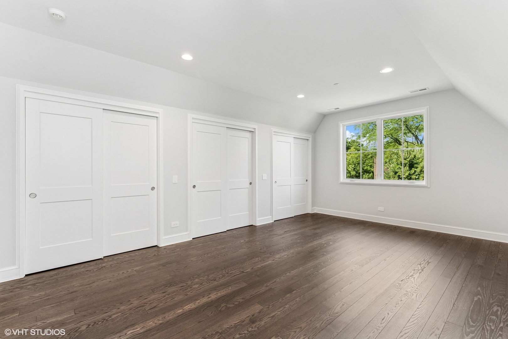 80 Morris Lane