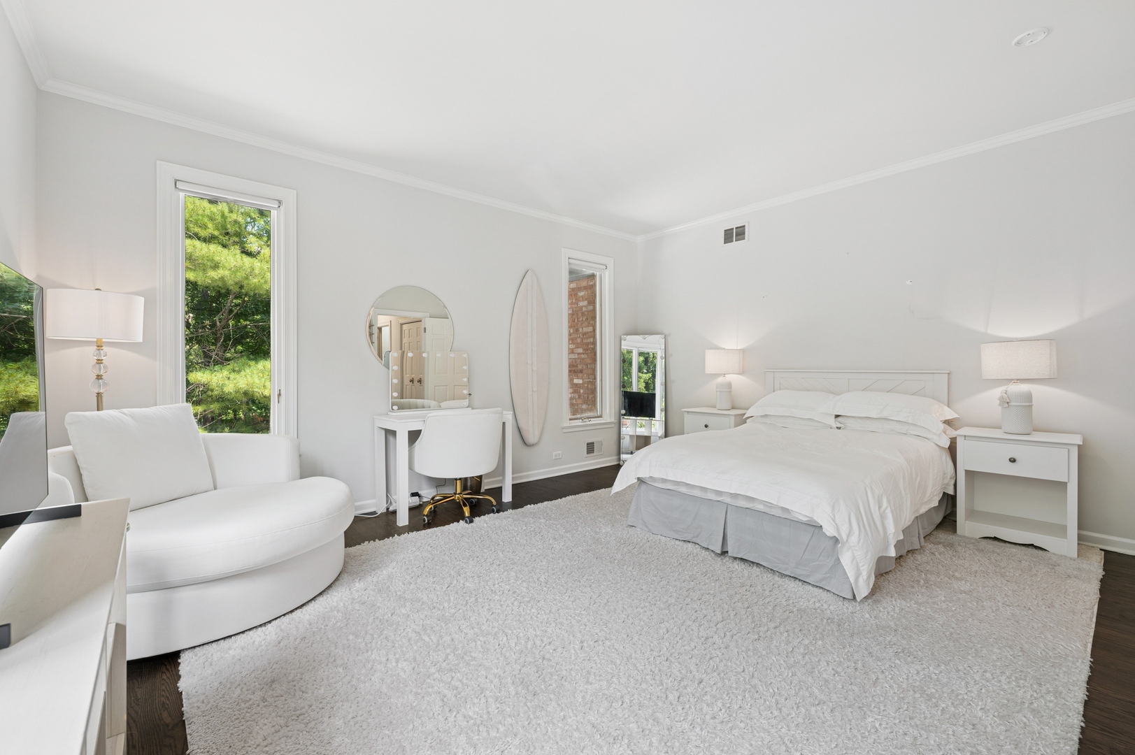 101 N Mayflower Road