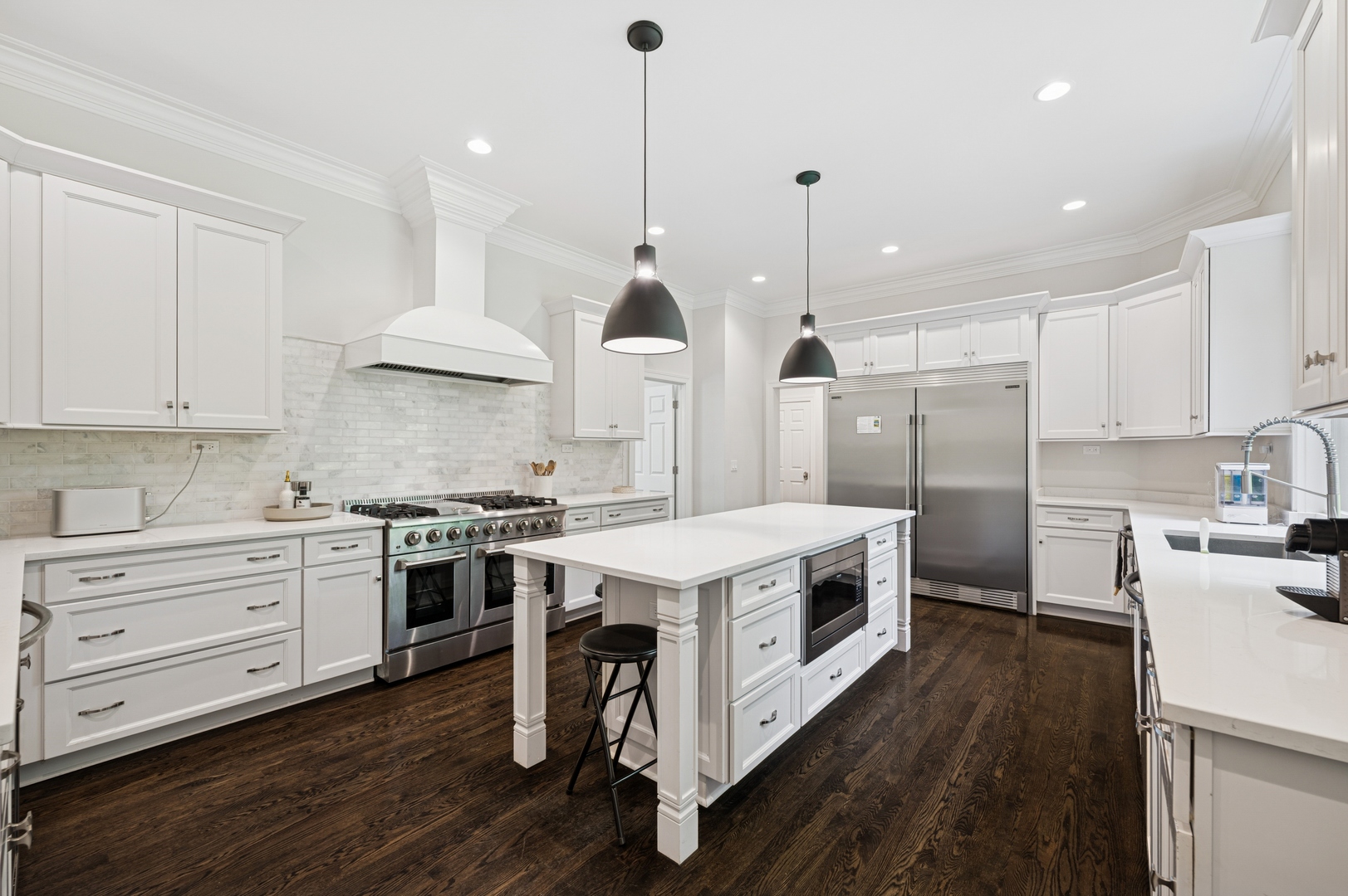 101 N Mayflower Road