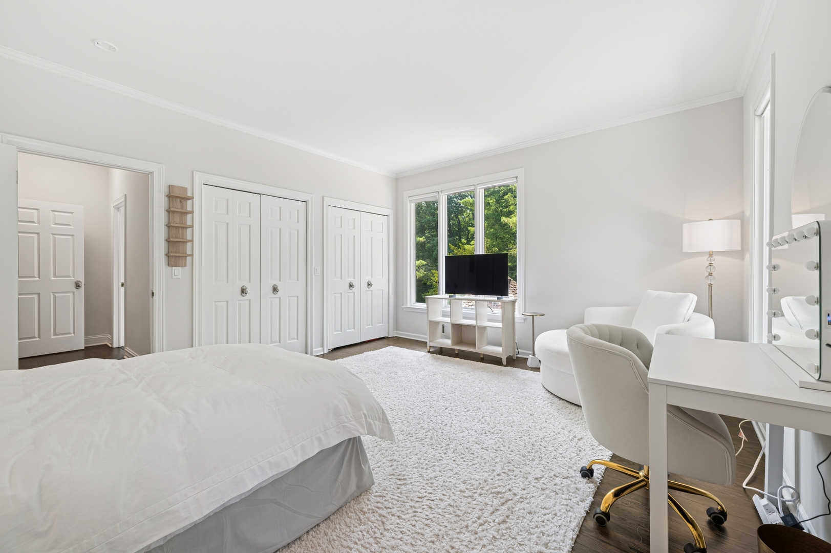 101 N Mayflower Road