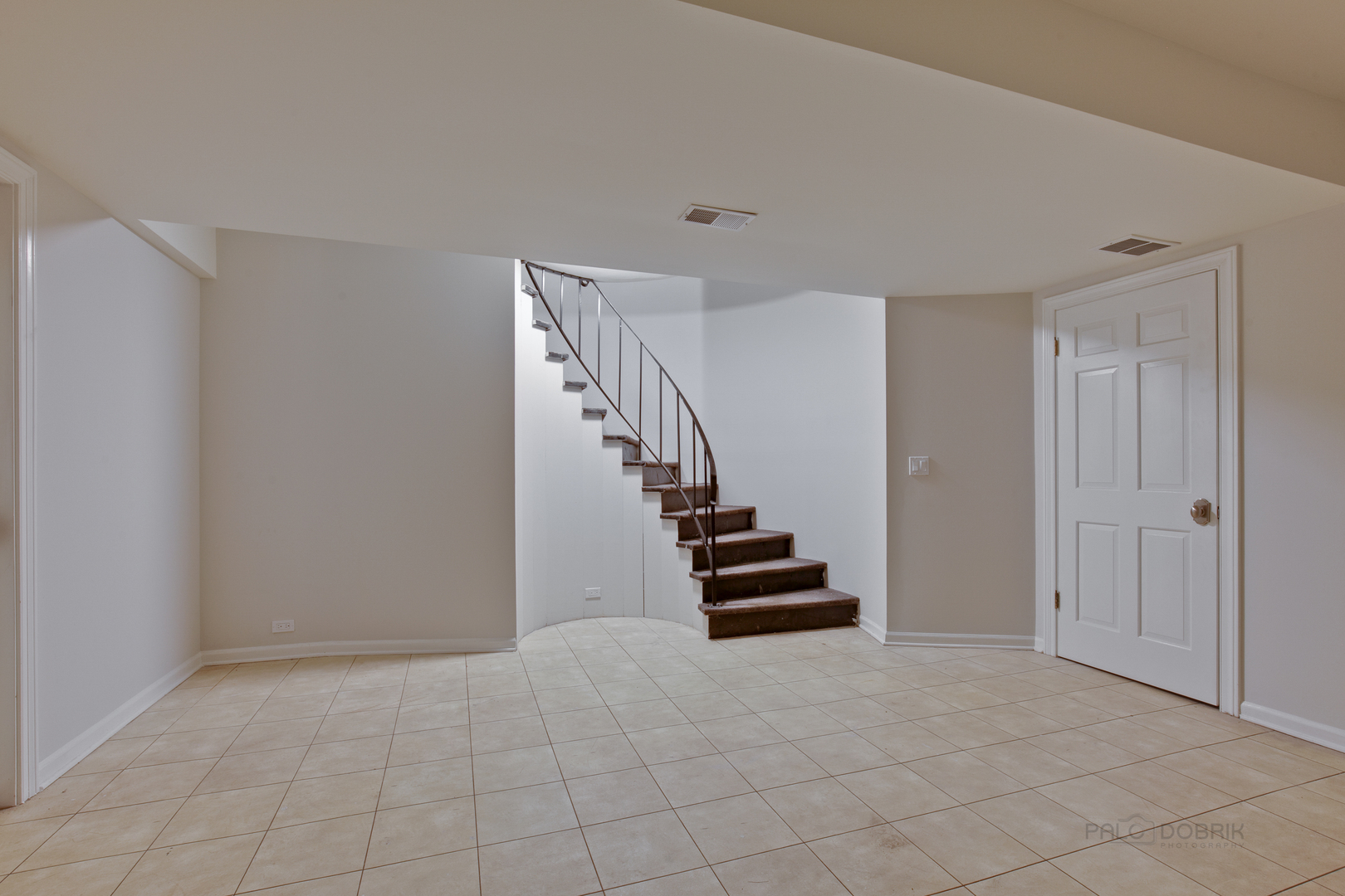 101 N Mayflower Road